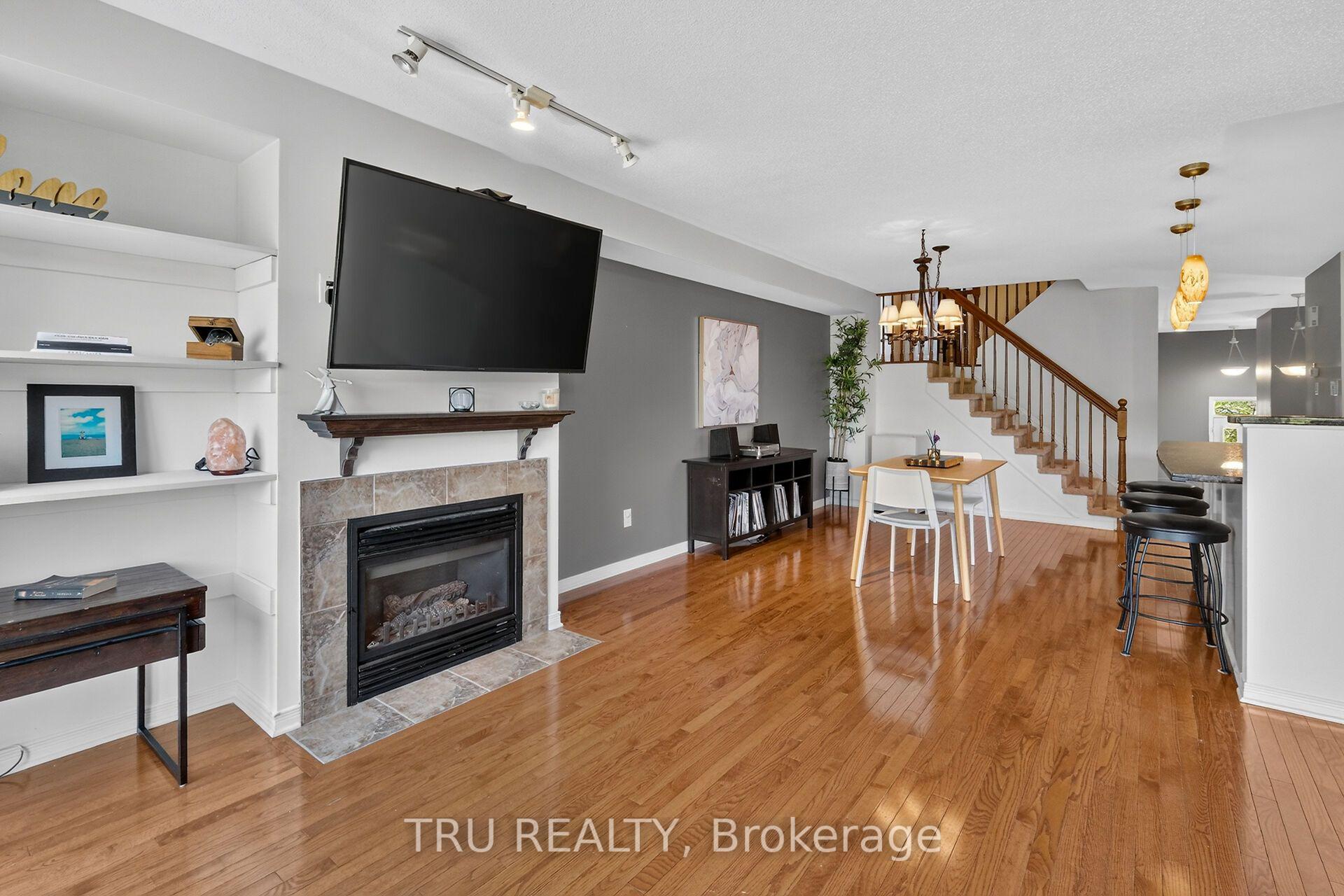 Photo 14 of 258 Parkrose Private, Ottawa, Chatelaine Village — HOMEH