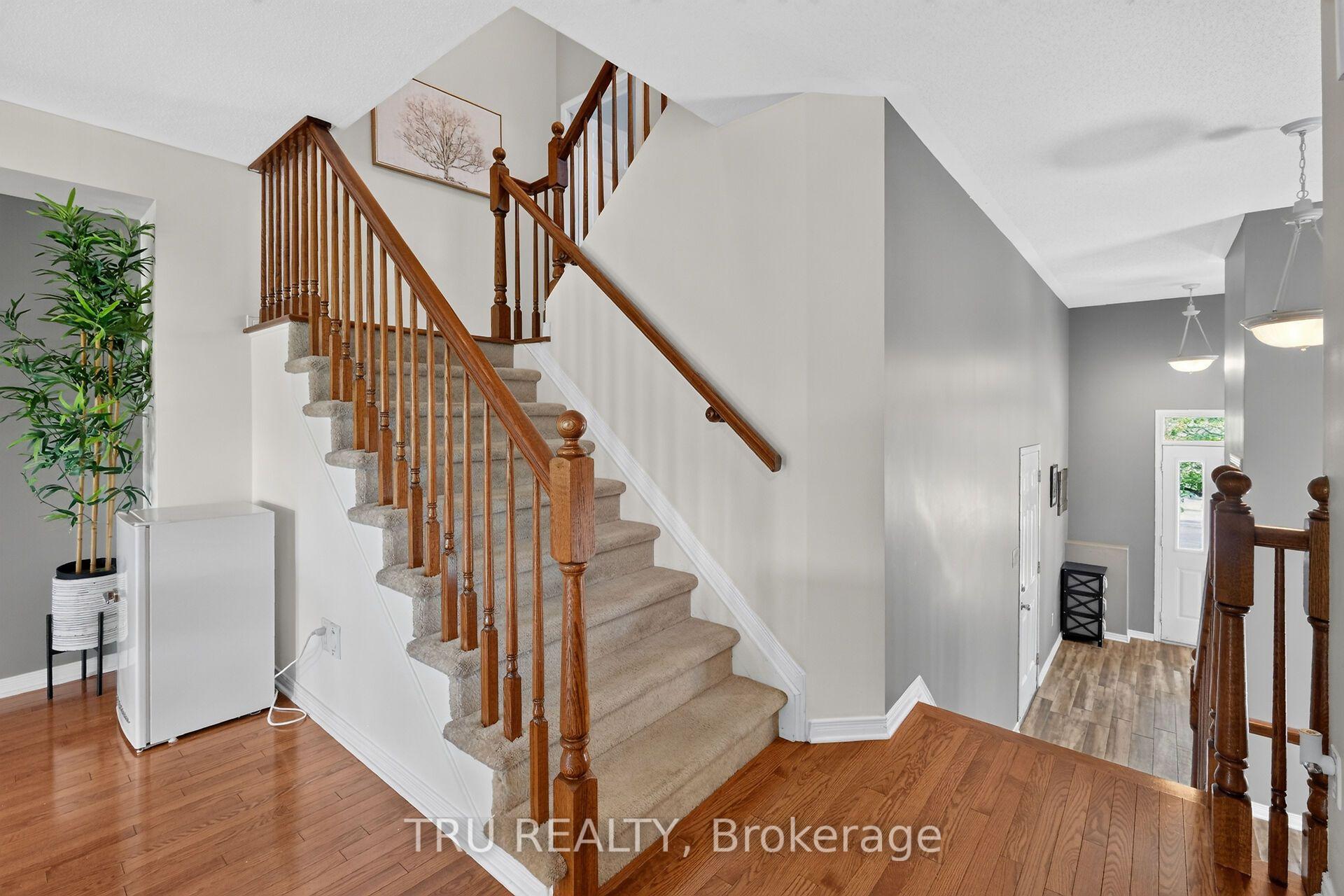 Photo 17 of 258 Parkrose Private, Ottawa, Chatelaine Village — HOMEH