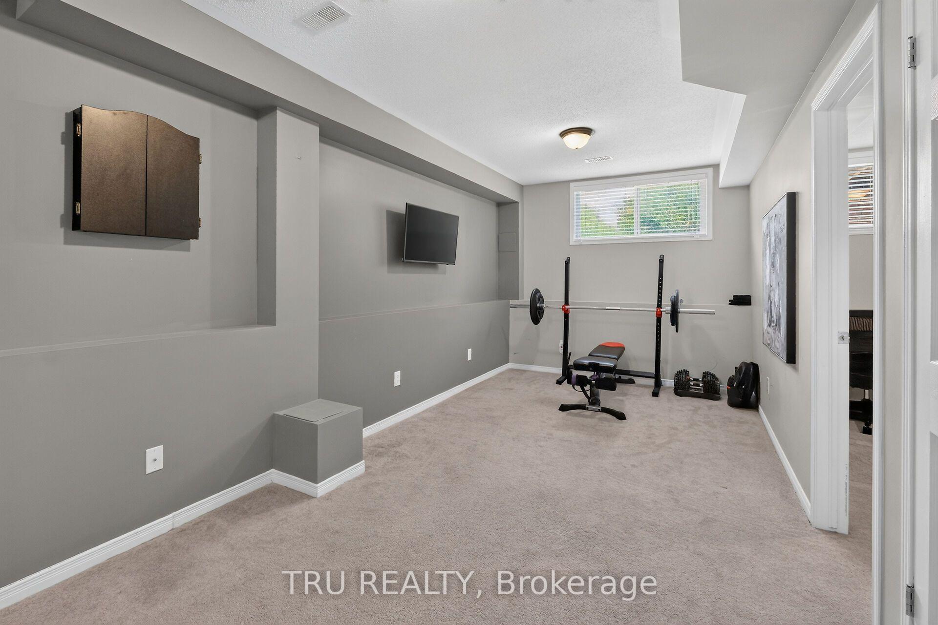 Photo 30 of 258 Parkrose Private, Ottawa, Chatelaine Village — HOMEH