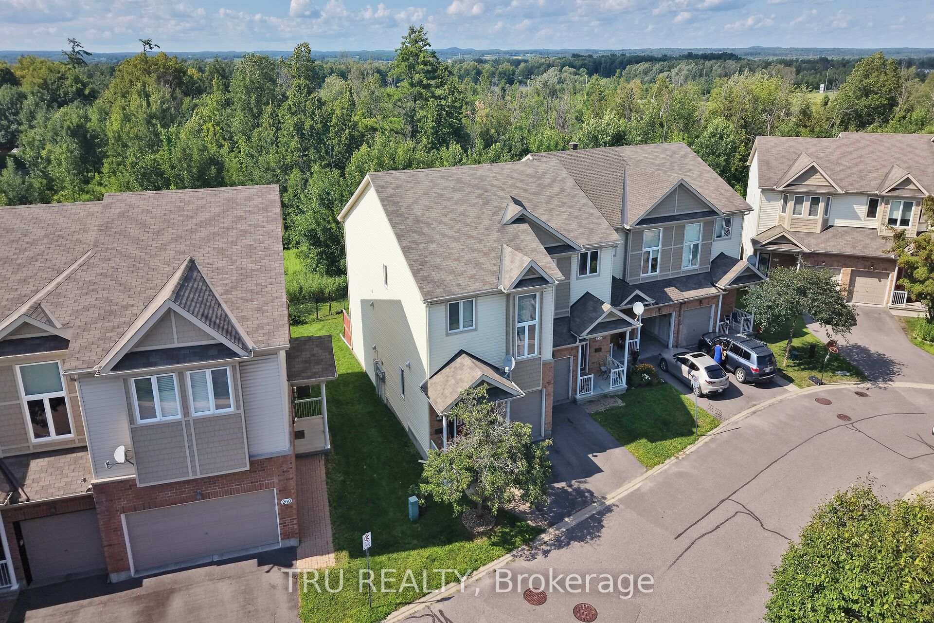 Photo 36 of 258 Parkrose Private, Ottawa, Chatelaine Village — HOMEH