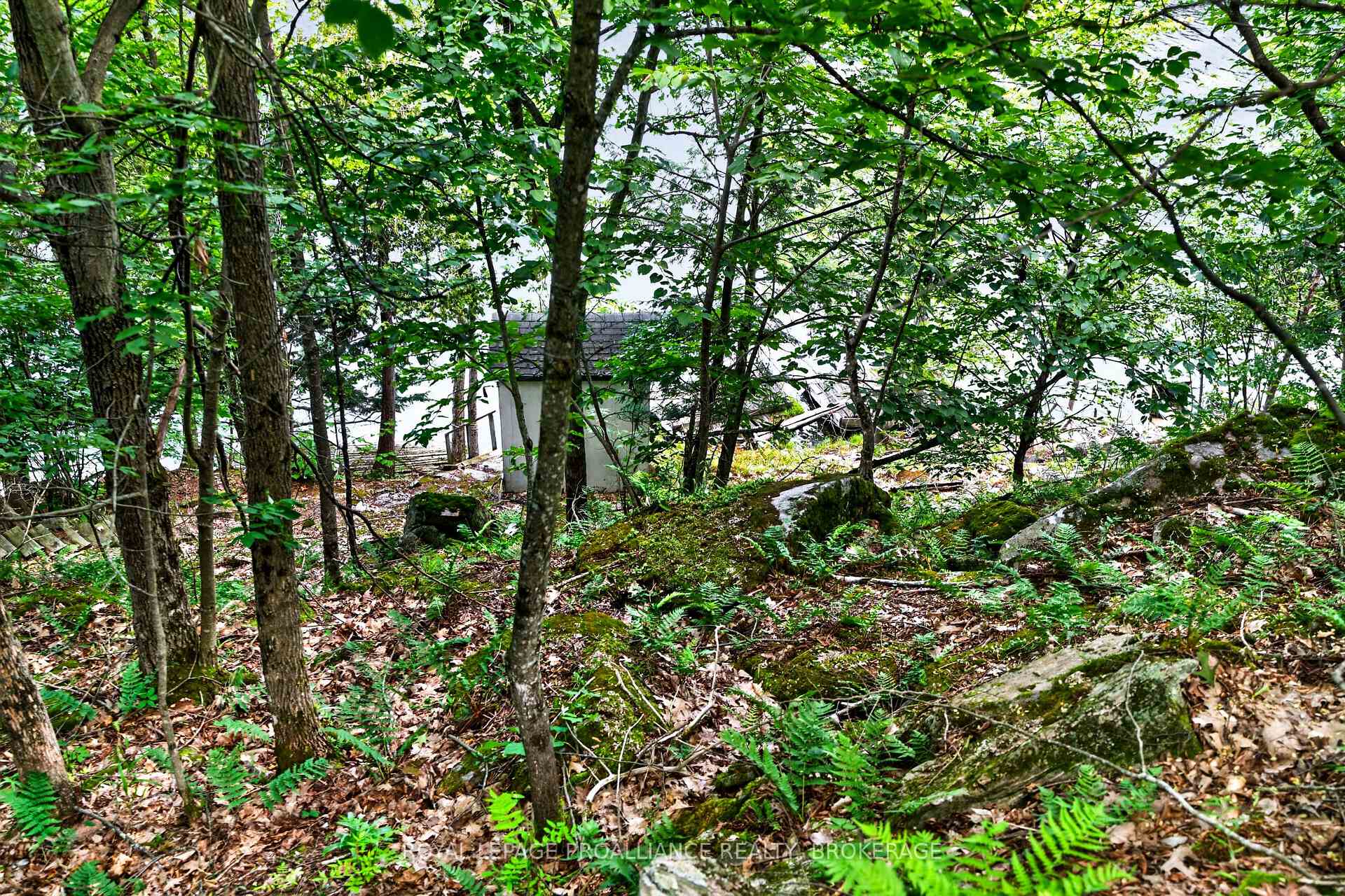 Photo 28 of 119 Cliff View Lane, Frontenac, Frontenac South — HOMEH