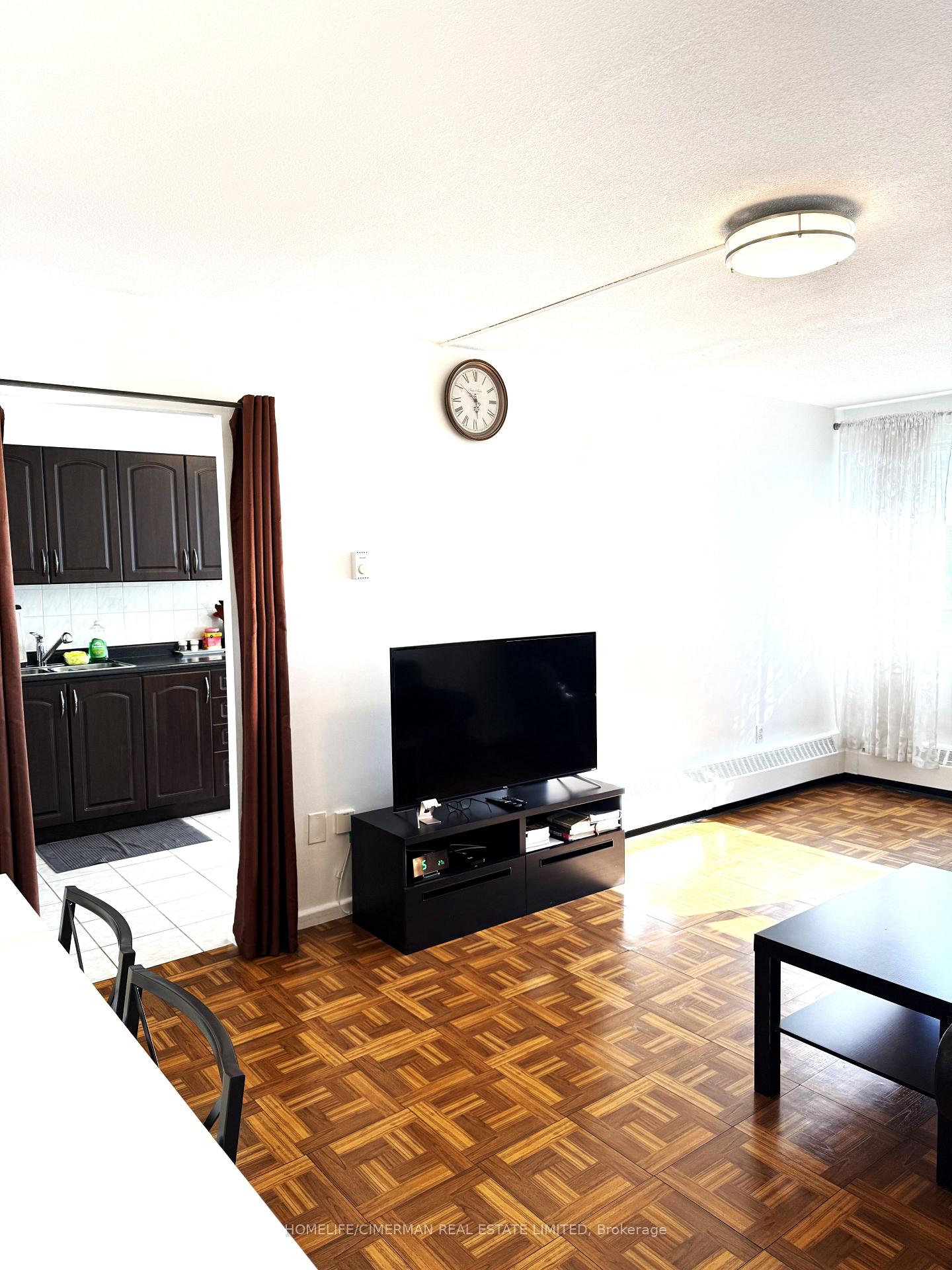 Photo 8 of Unit 906, 725 Don Mills Road, Toronto, Flemingdon Park — HOMEH