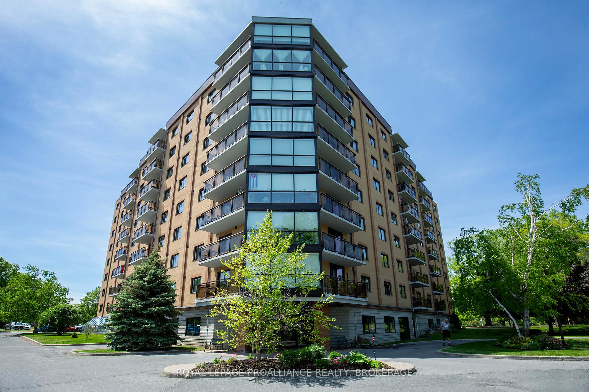 Front of Unit 411, 120 Barrett Court