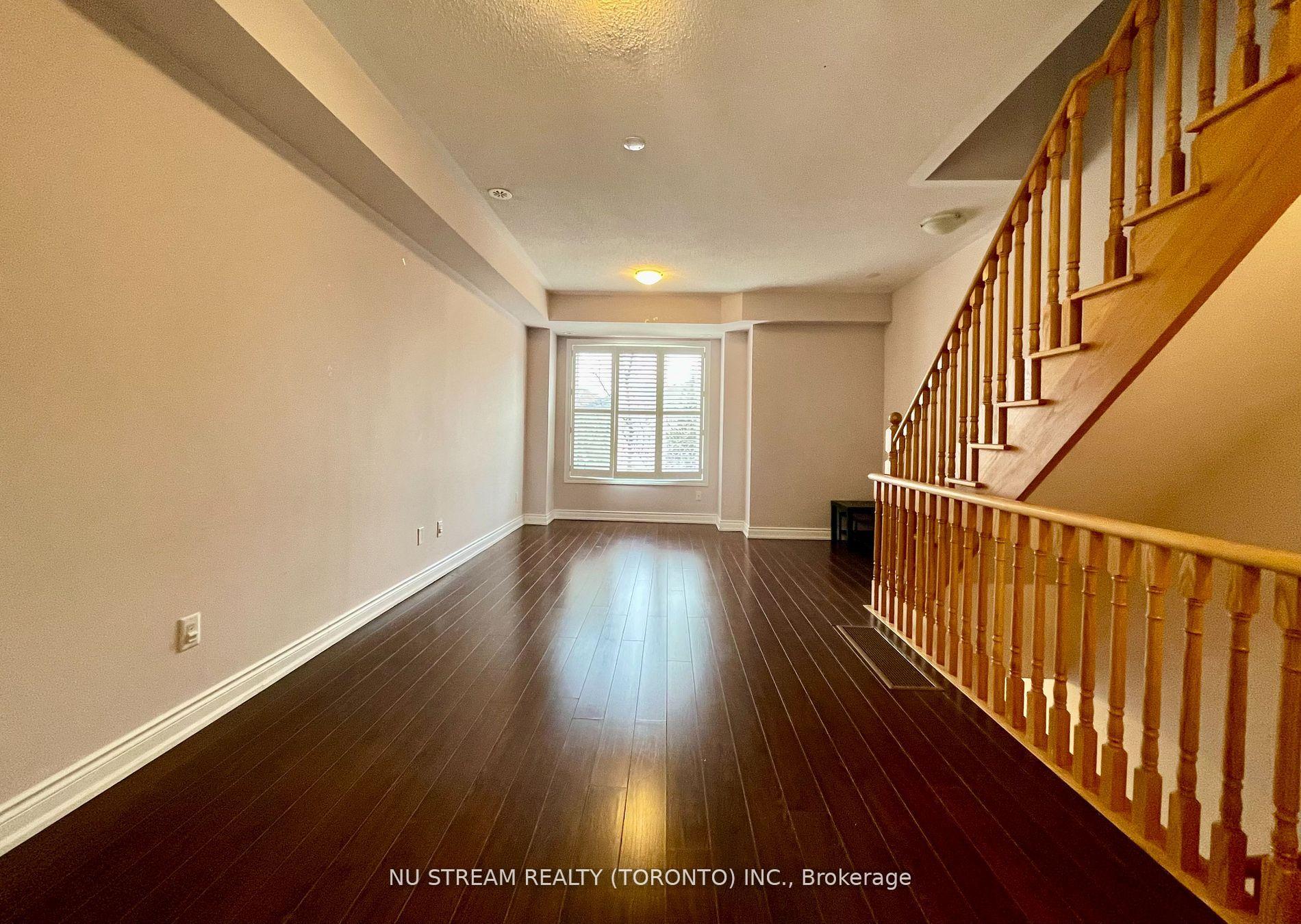 Photo 9 of 241 South Park Road, Markham, Commerce Valley — HOMEH