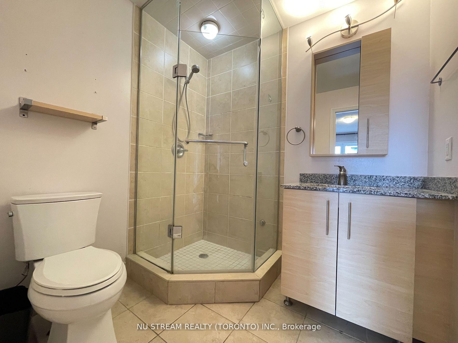 Photo 13 of 241 South Park Road, Markham, Commerce Valley — HOMEH