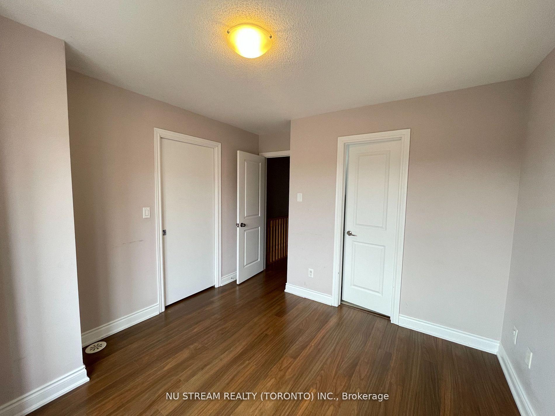 Photo 15 of 241 South Park Road, Markham, Commerce Valley — HOMEH