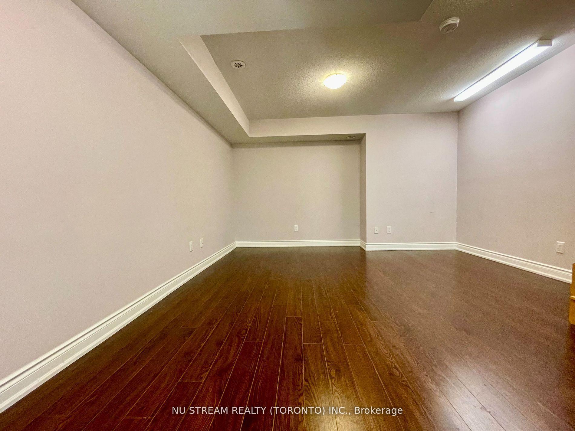 Photo 18 of 241 South Park Road, Markham, Commerce Valley — HOMEH