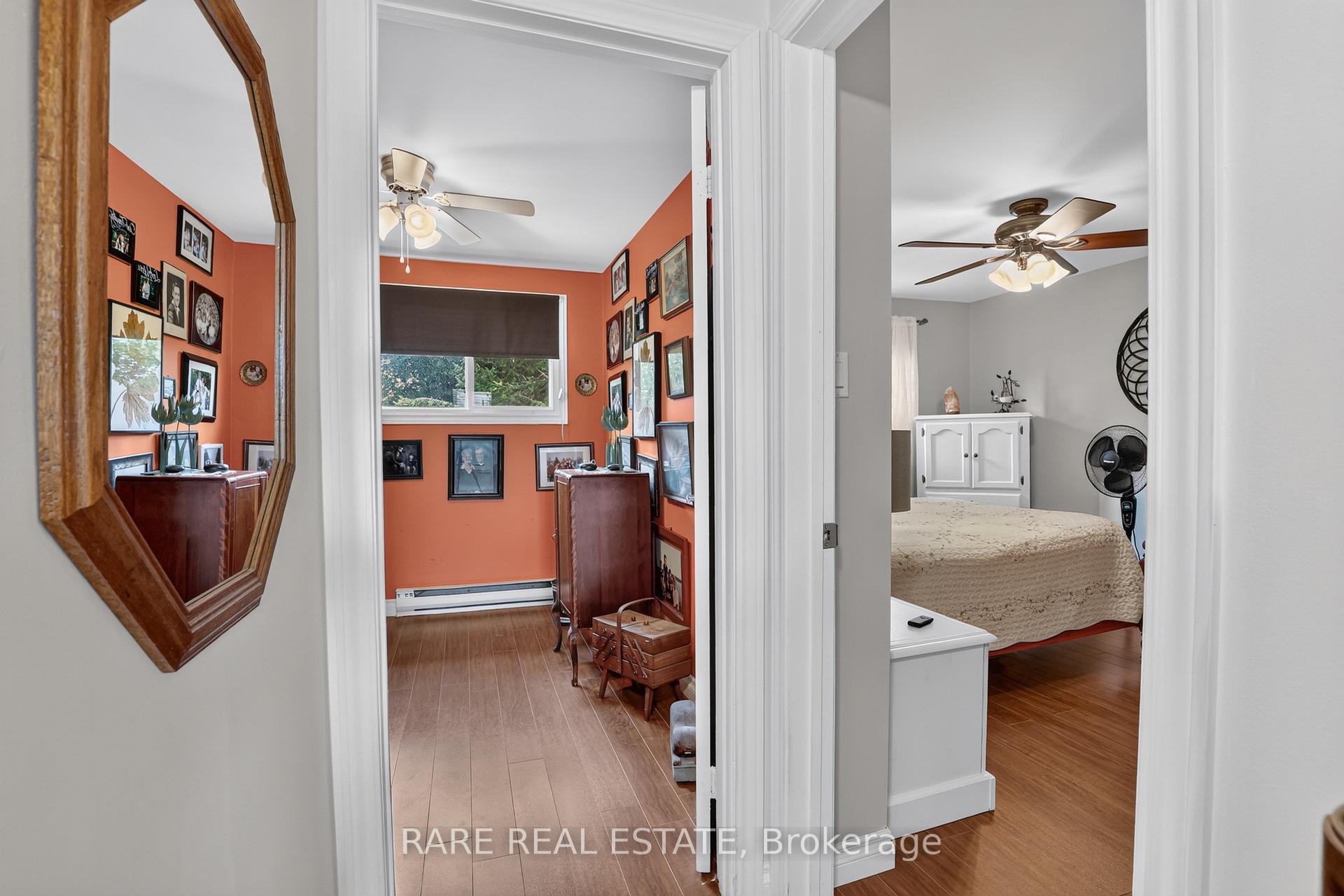 Photo 20 of 86 Mowat Crescent, Barrie, Letitia Heights — HOMEH