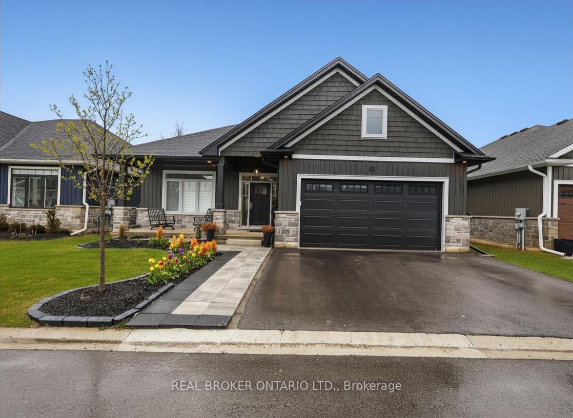 Photo 1 of Unit 11, 68 Cedar Street, Brant, Paris — HOMEH