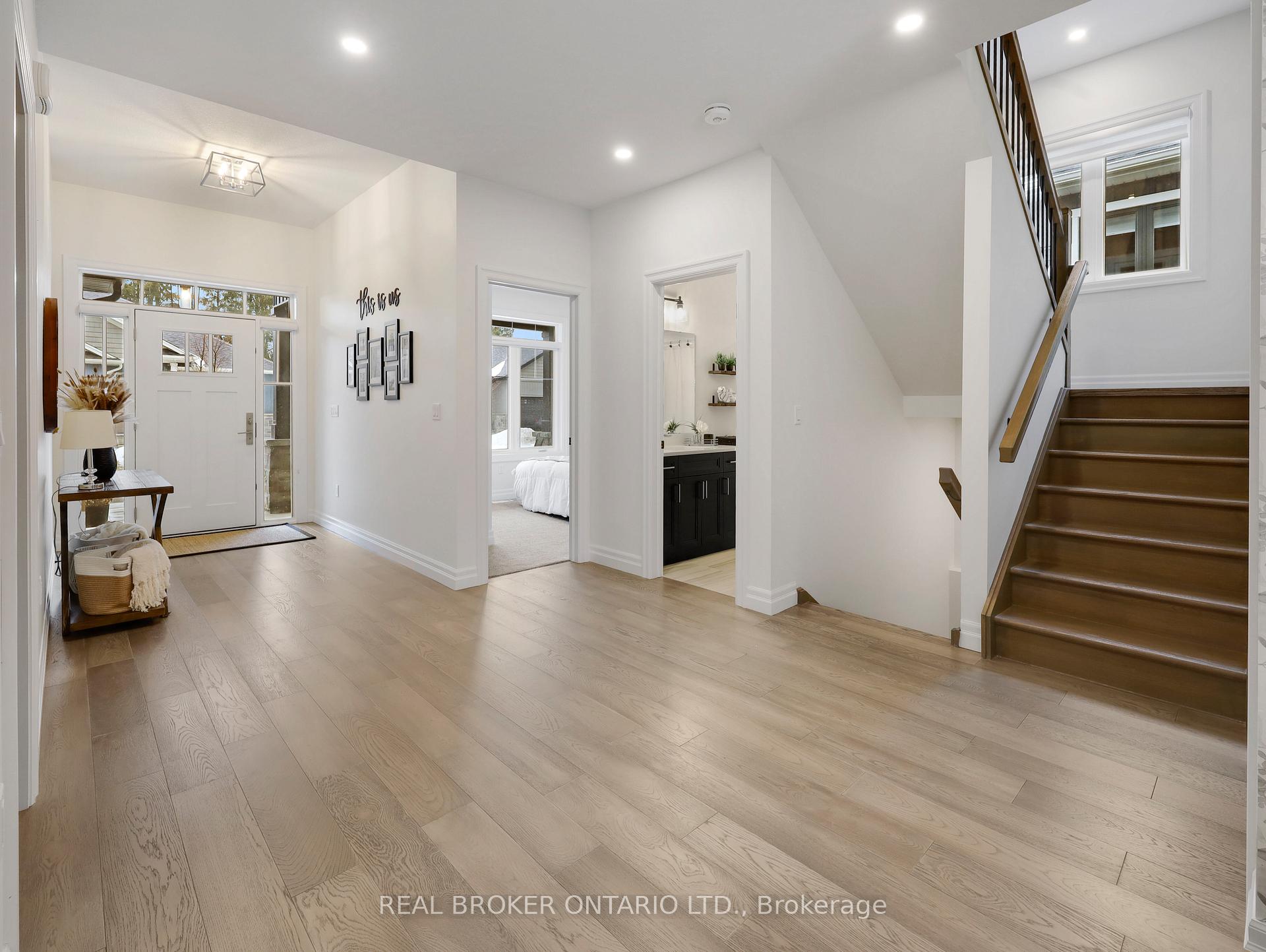Photo 9 of Unit 11, 68 Cedar Street, Brant, Paris — HOMEH