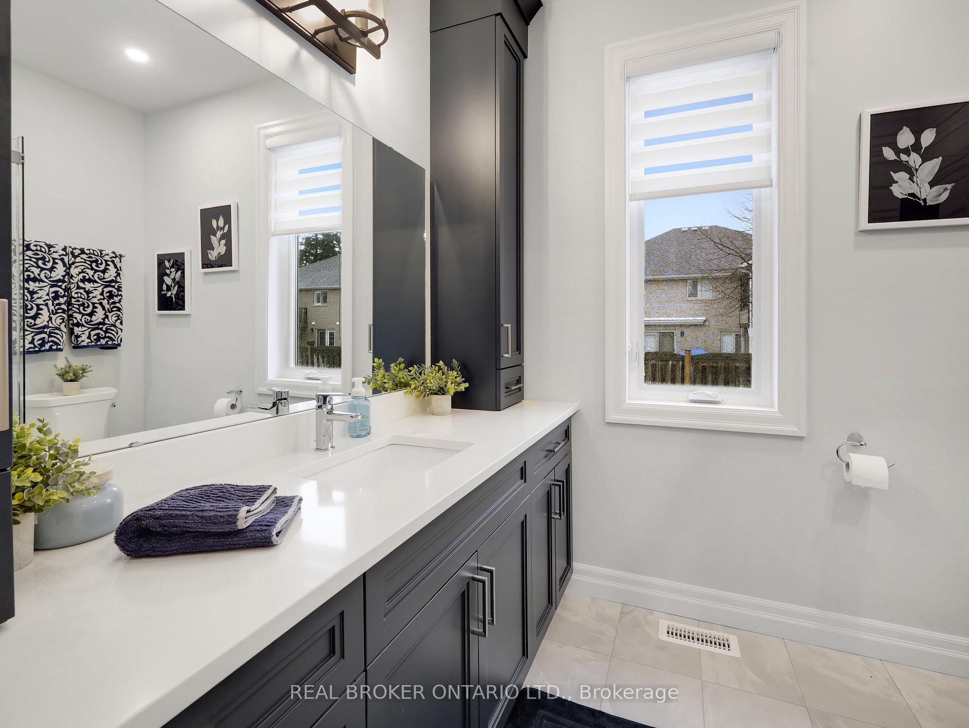 Photo 12 of Unit 11, 68 Cedar Street, Brant, Paris — HOMEH