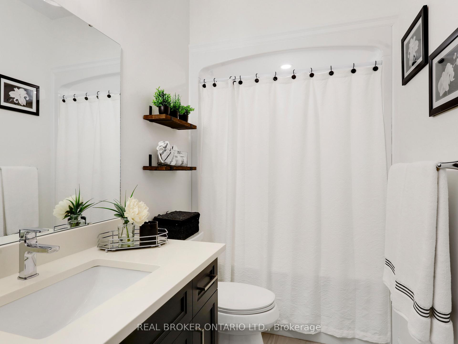 Photo 16 of Unit 11, 68 Cedar Street, Brant, Paris — HOMEH