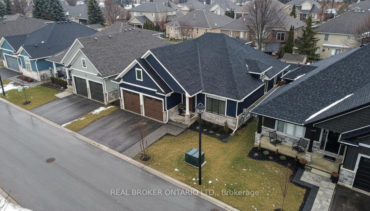 Photo 28 of Unit 11, 68 Cedar Street, Brant, Paris — HOMEH