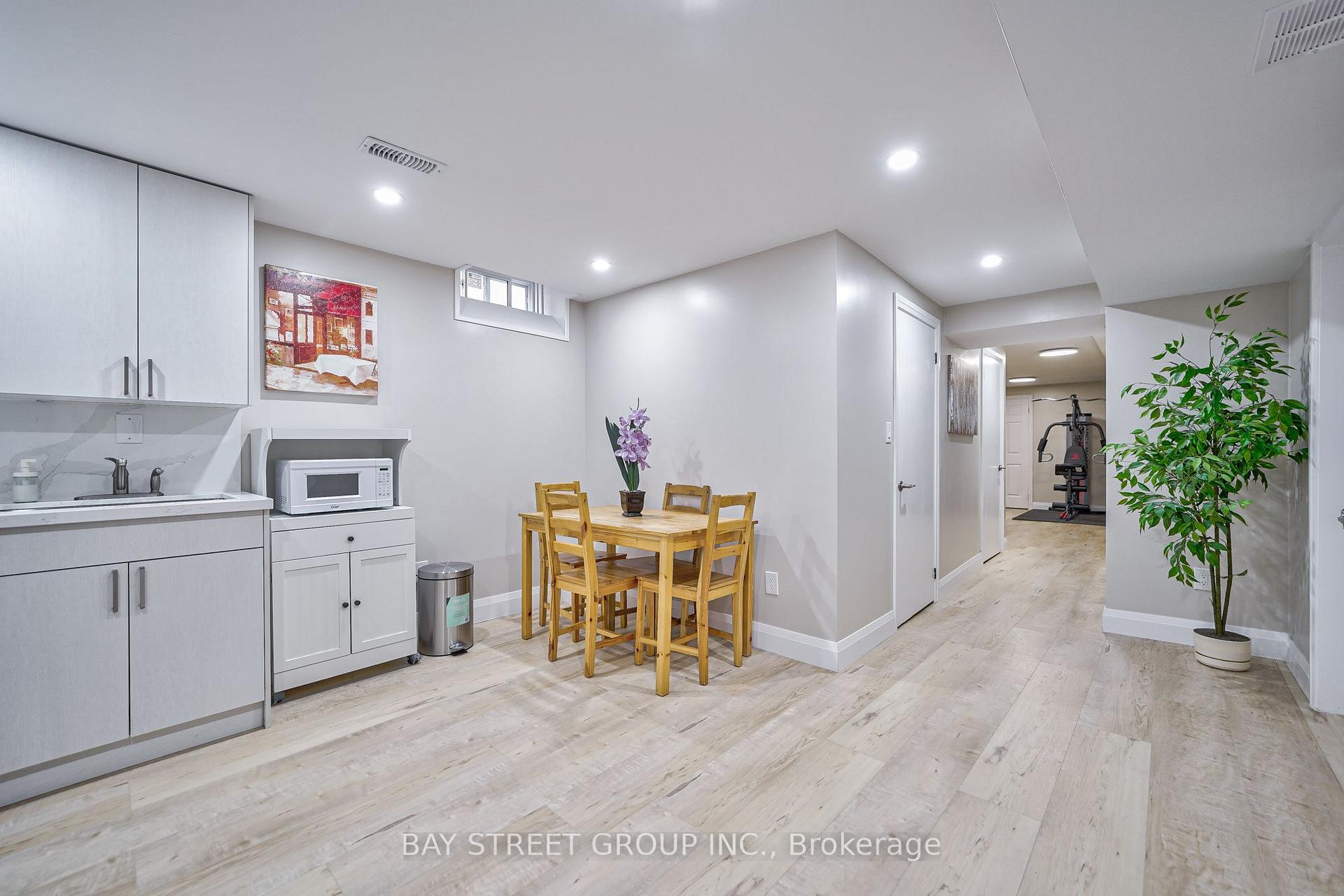 Photo 16 of Unit Room A, 169 Killian Road, Vaughan, Maple — HOMEH