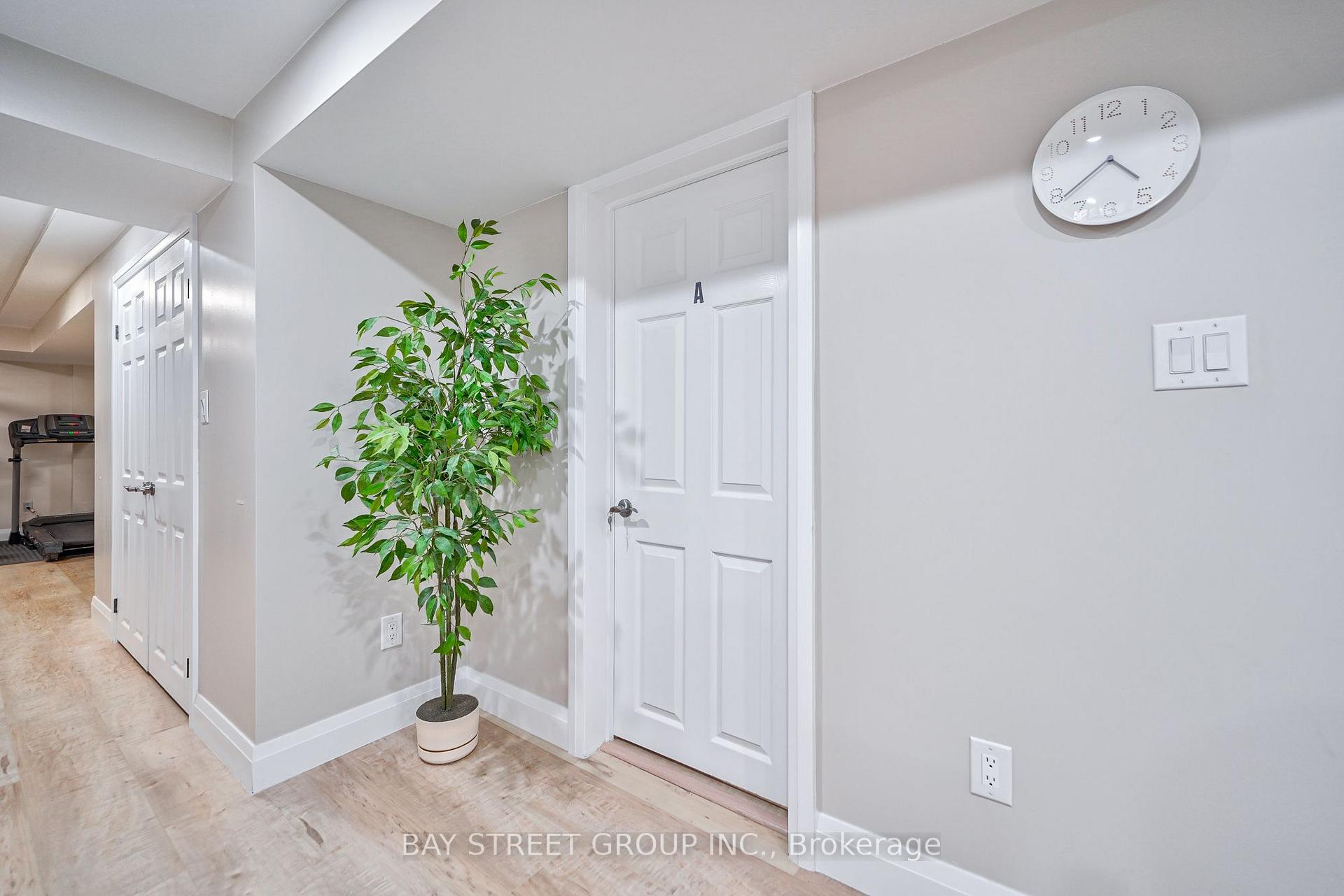 Photo 19 of Unit Room A, 169 Killian Road, Vaughan, Maple — HOMEH