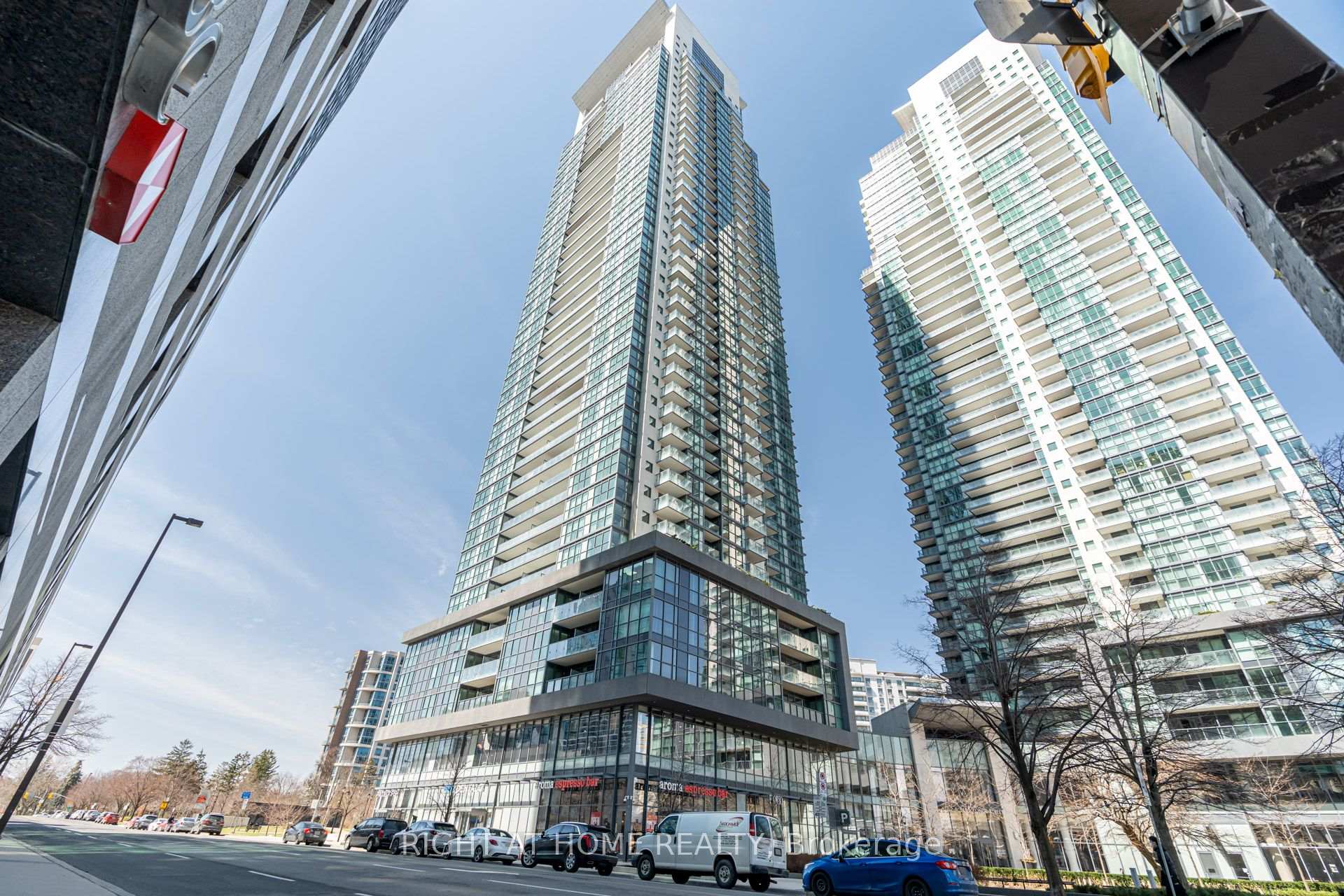 Photo 2 of Unit LPH208, 5162 Yonge Street, North York, Willowdale West — HOMEH