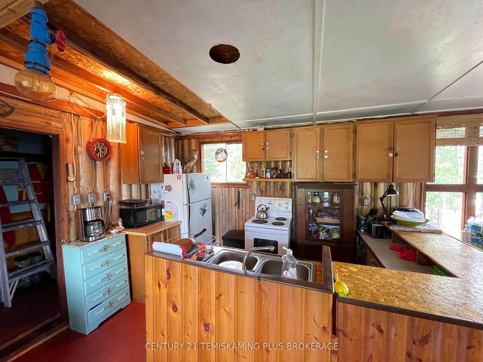 Photo 20 of COLEMAN Con 4 S Pt Lot 18, Coleman, Coleman Twp — HOMEH