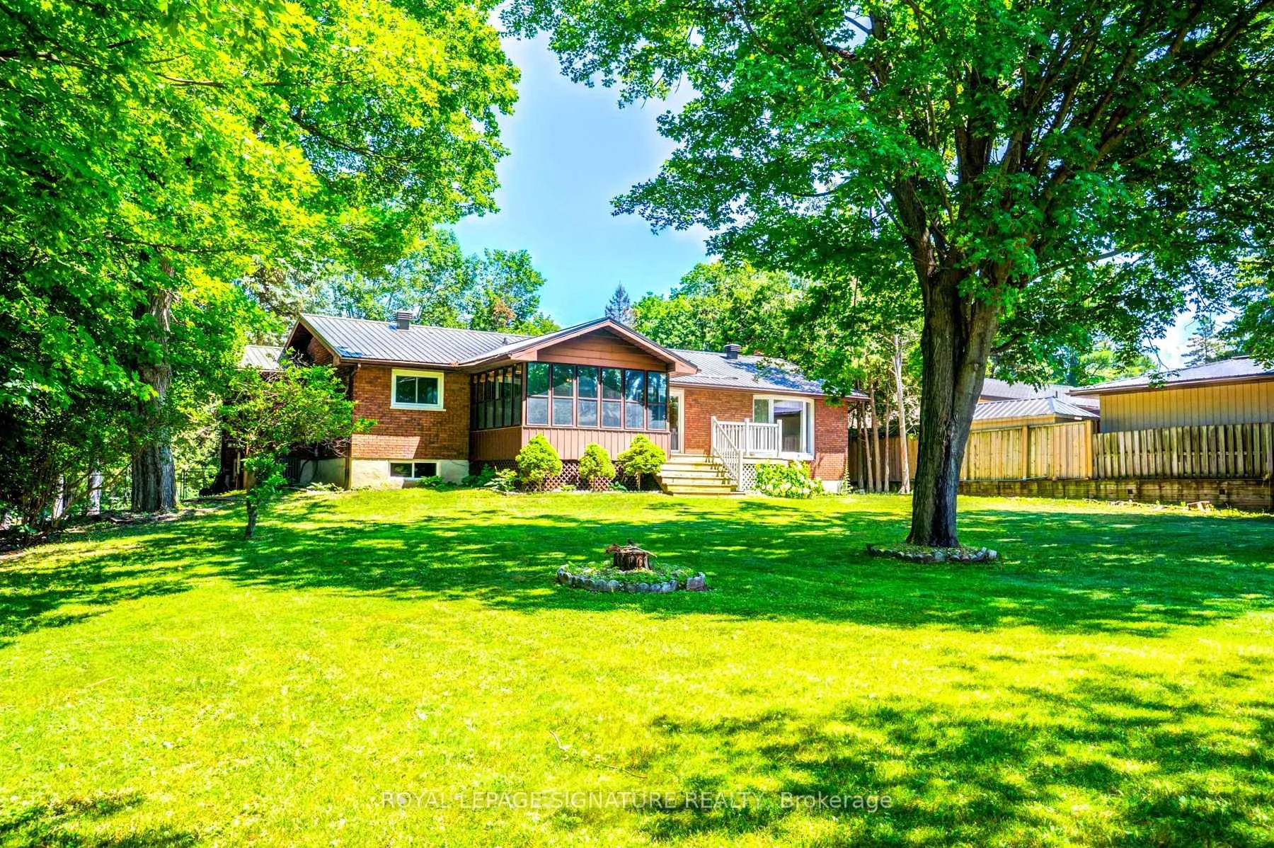 Photo 14 of 2948 Lillian Street, Innisfil, Rural Innisfil — HOMEH