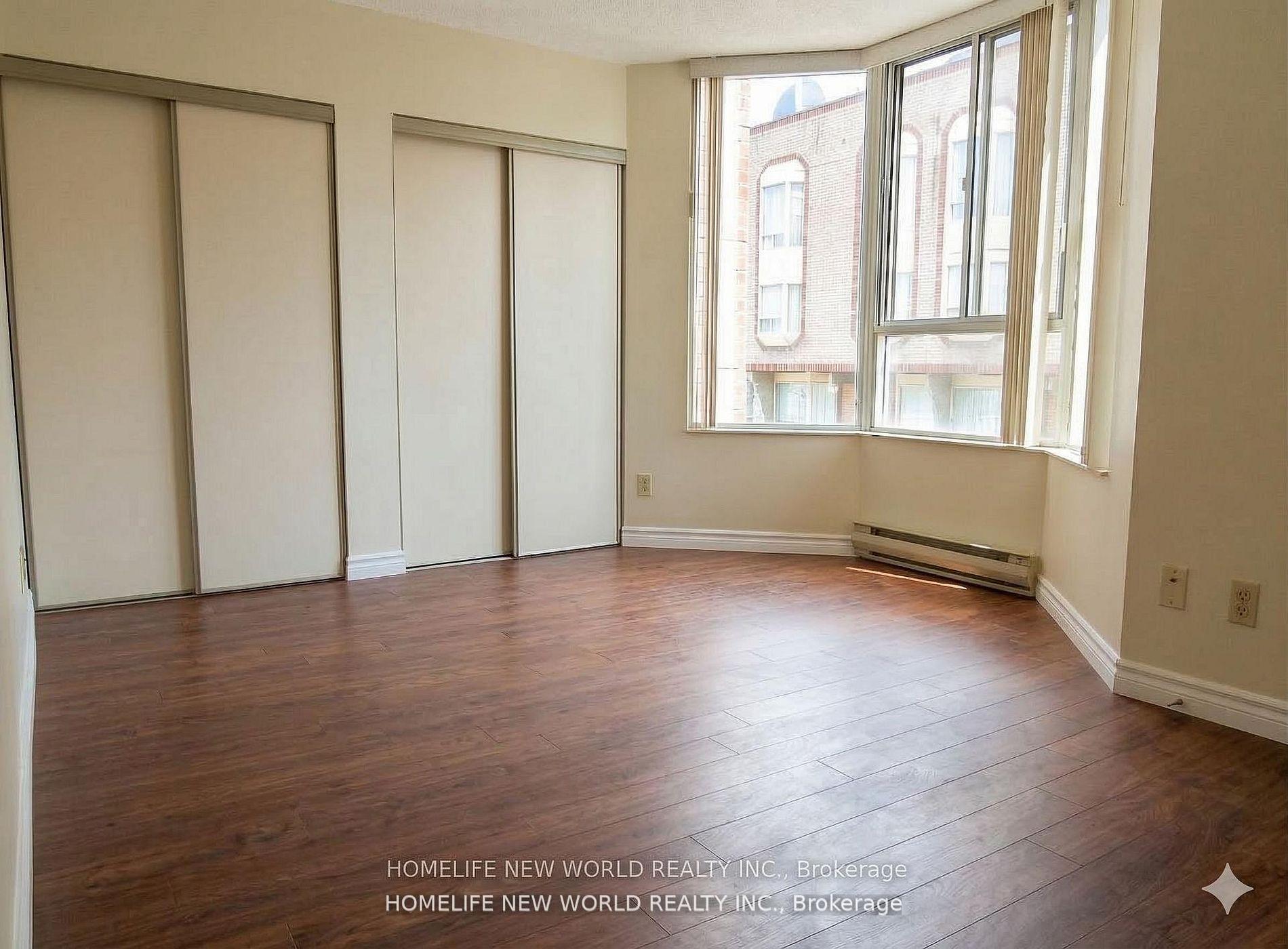 Photo 5 of Unit 2402, 55 Centre Avenue, Toronto, Bay Street Corridor — HOMEH