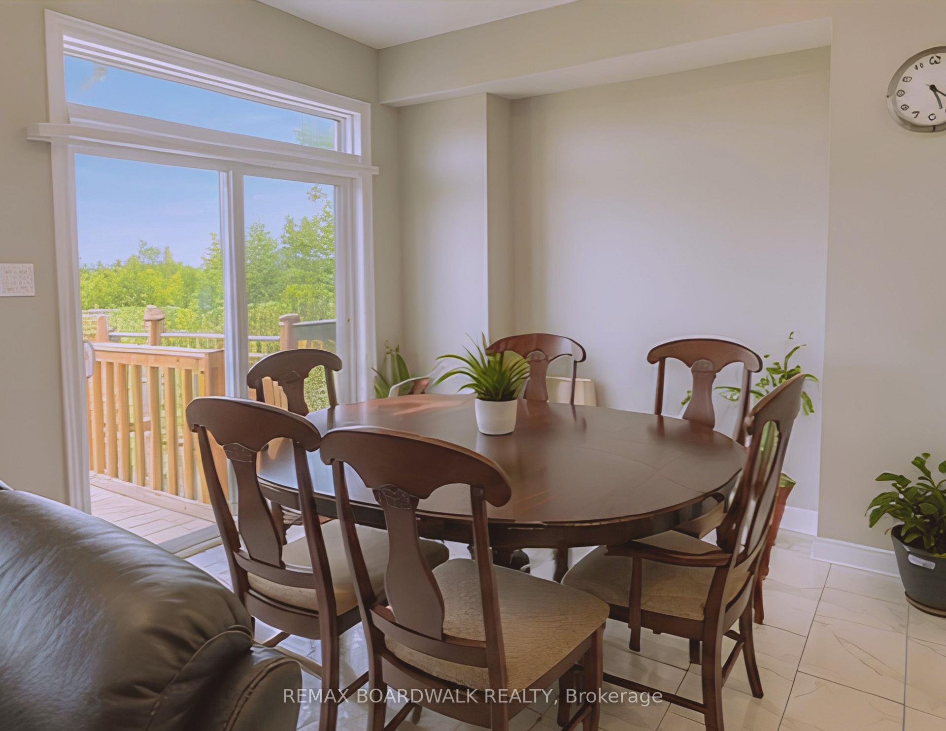 Photo 8 of 37 Mcphail Road, Carleton Place, Carleton Place — HOMEH