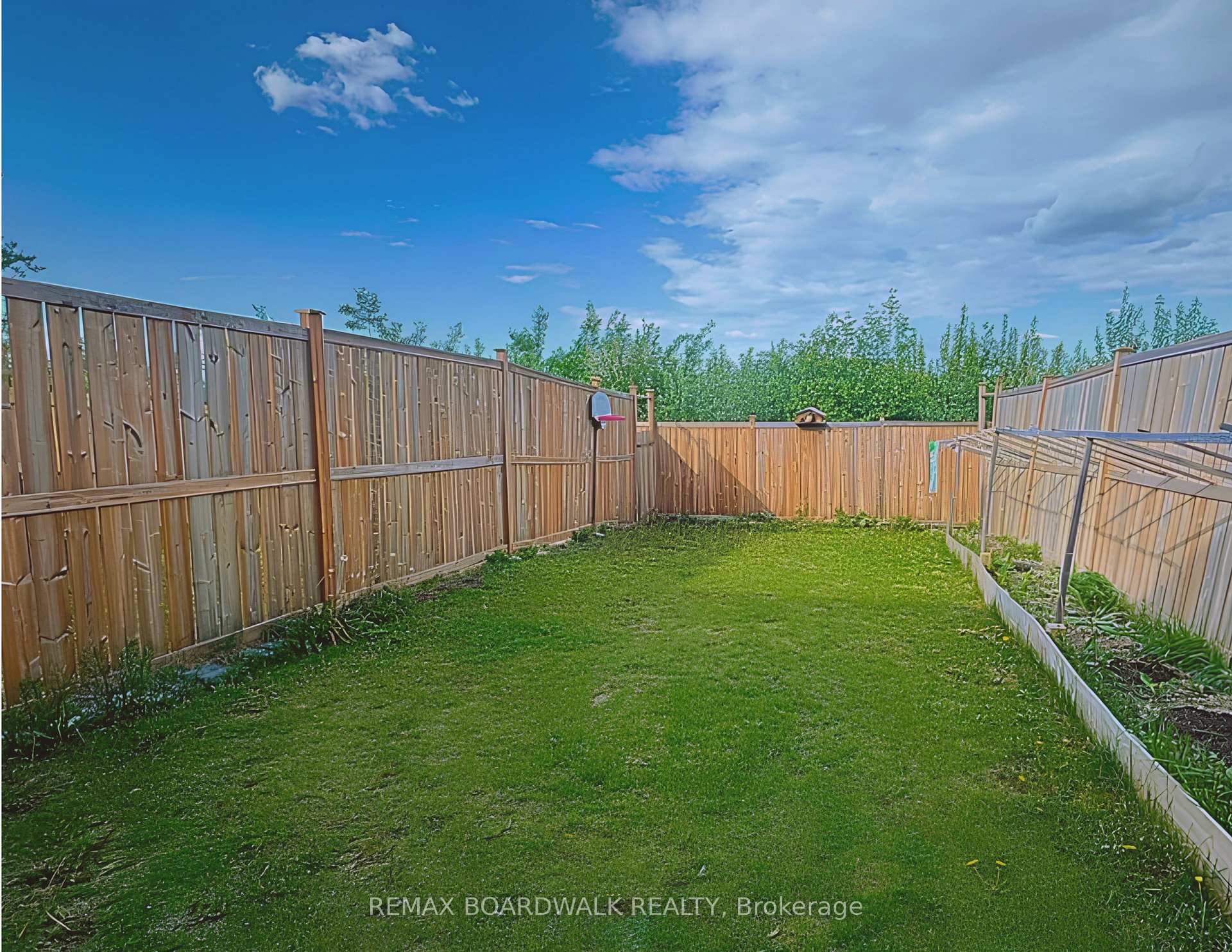 Photo 20 of 37 Mcphail Road, Carleton Place, Carleton Place — HOMEH
