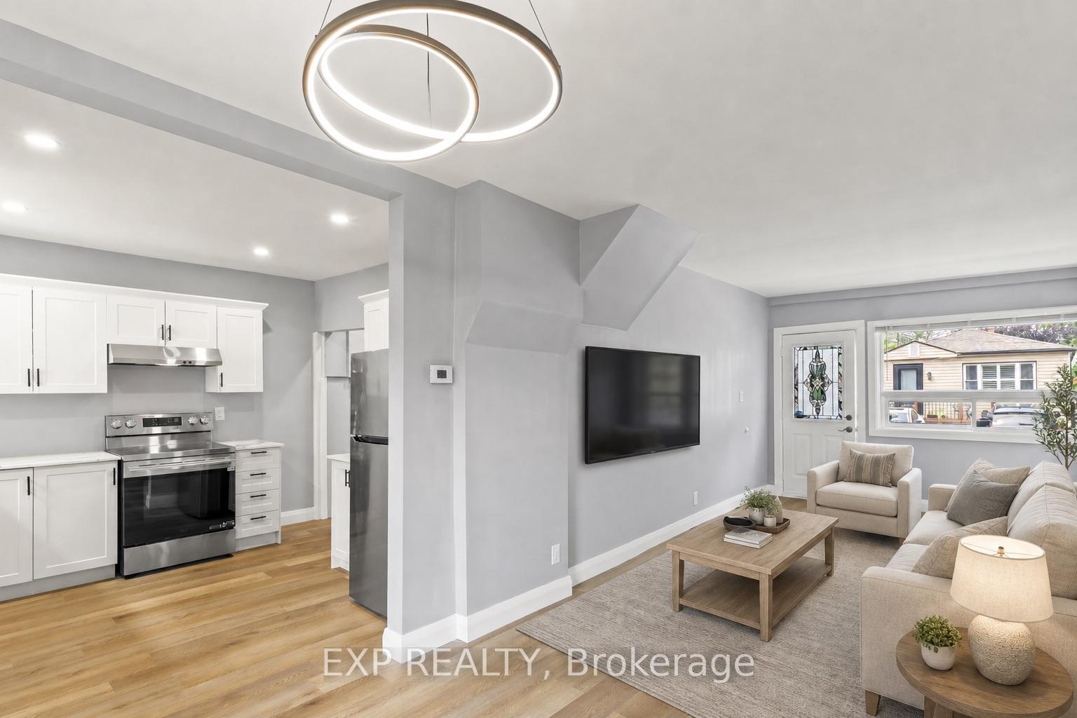 Photo 10 of 35 East 27th Street, Hamilton, Eastmount — HOMEH
