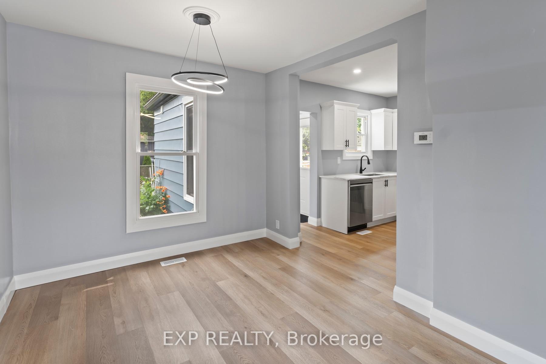 Photo 12 of 35 East 27th Street, Hamilton, Eastmount — HOMEH