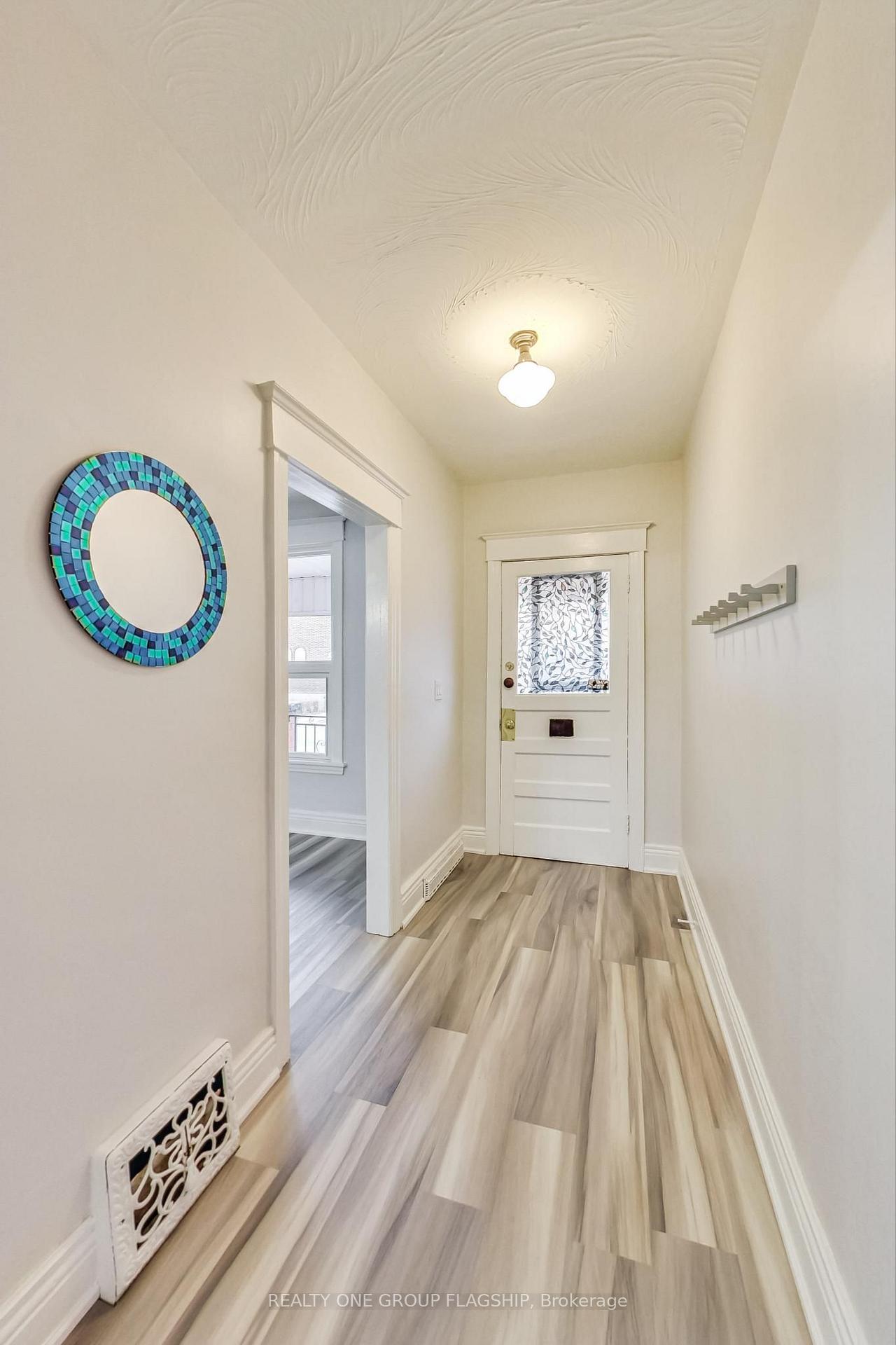 Photo 7 of 16 Huntley Street, Hamilton, Gibson — HOMEH