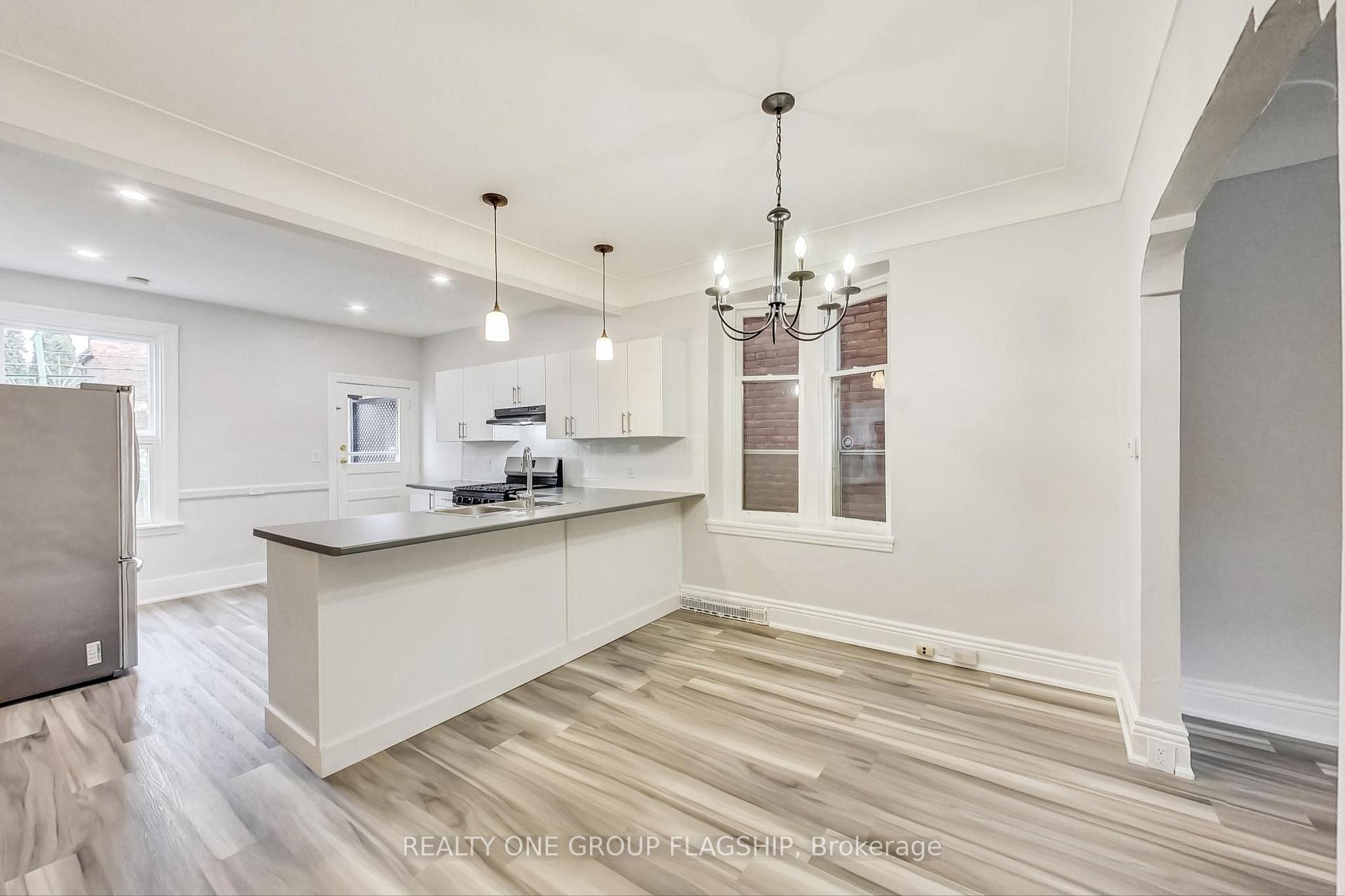 Photo 13 of 16 Huntley Street, Hamilton, Gibson — HOMEH