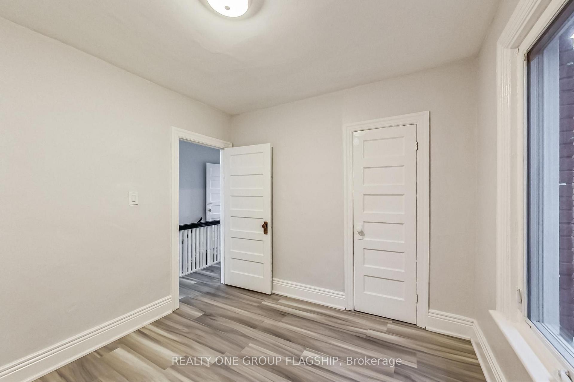 Photo 23 of 16 Huntley Street, Hamilton, Gibson — HOMEH