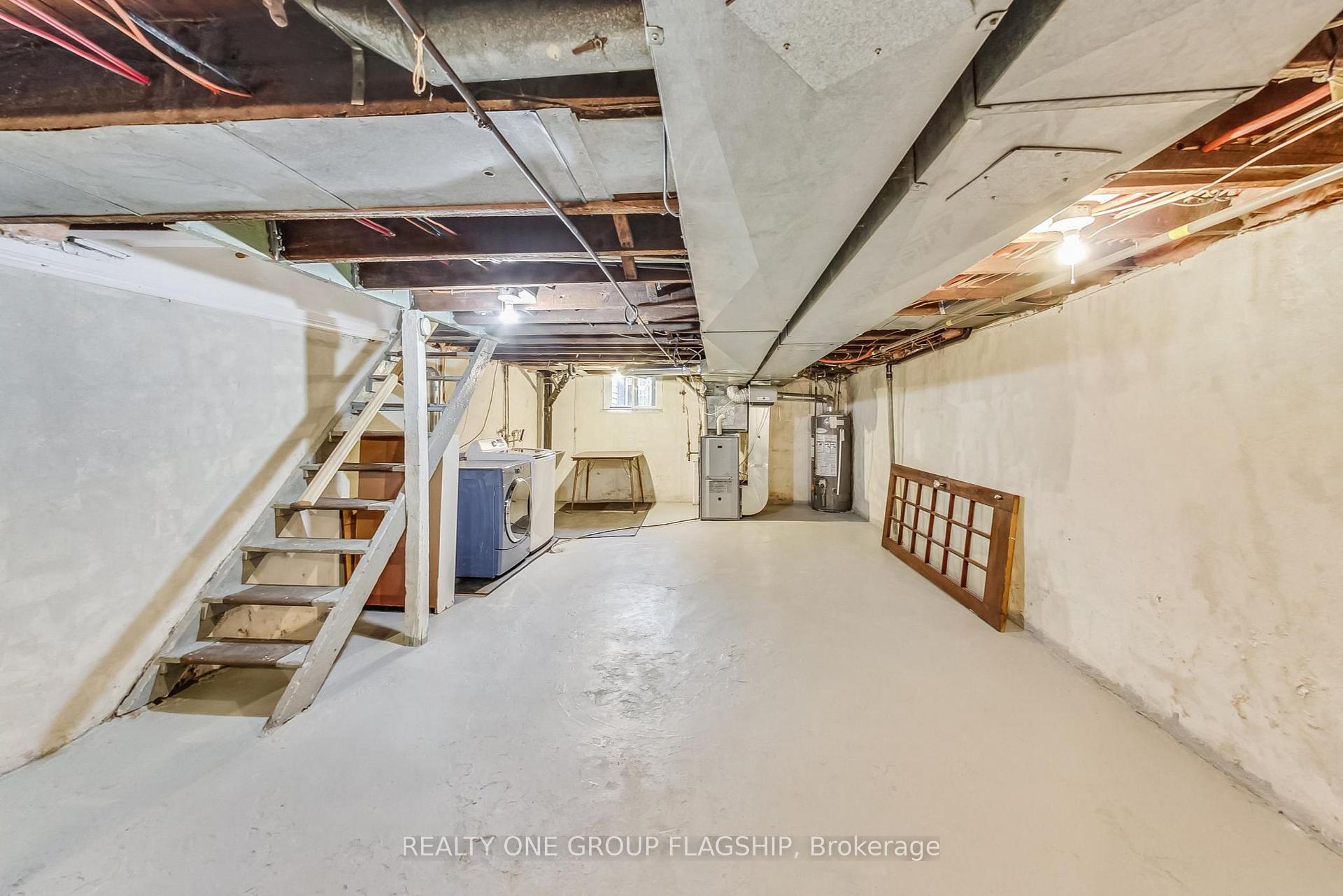 Photo 29 of 16 Huntley Street, Hamilton, Gibson — HOMEH