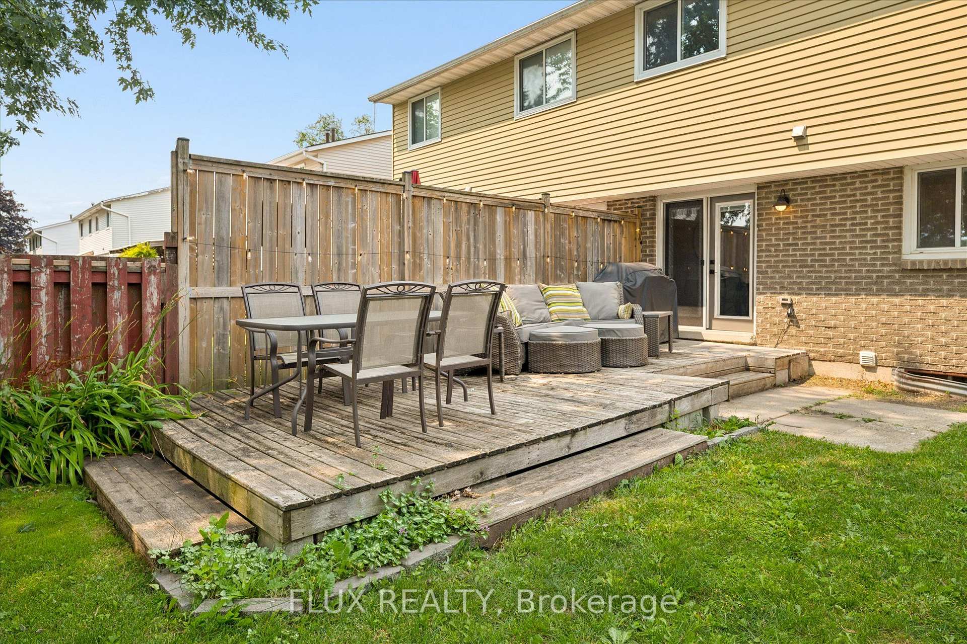 Photo 33 of 89 Maple Avenue, Stratford — HOMEH