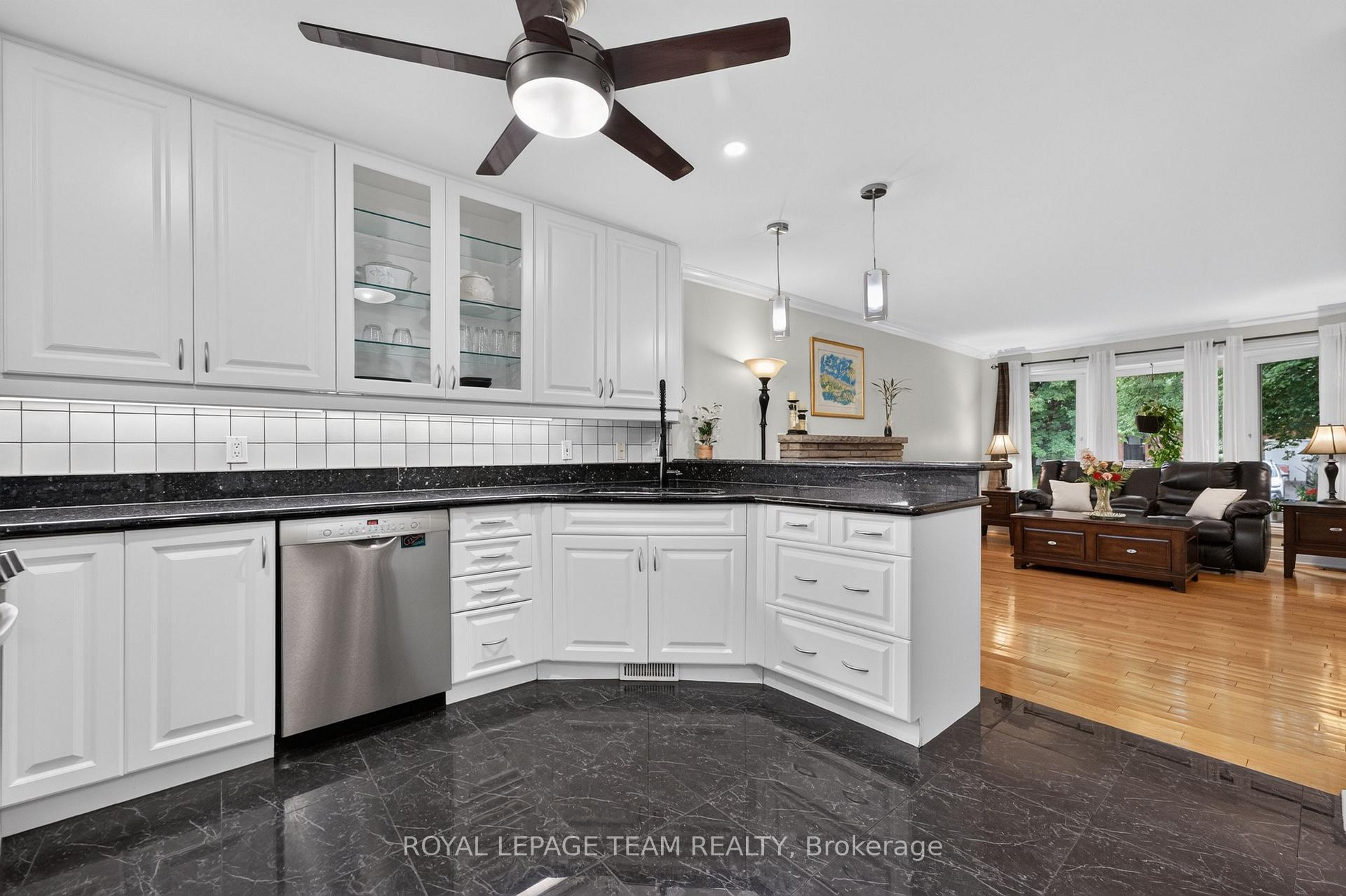 Photo 15 of 1144 Cline Crescent, Ottawa, Bel Air Heights — HOMEH
