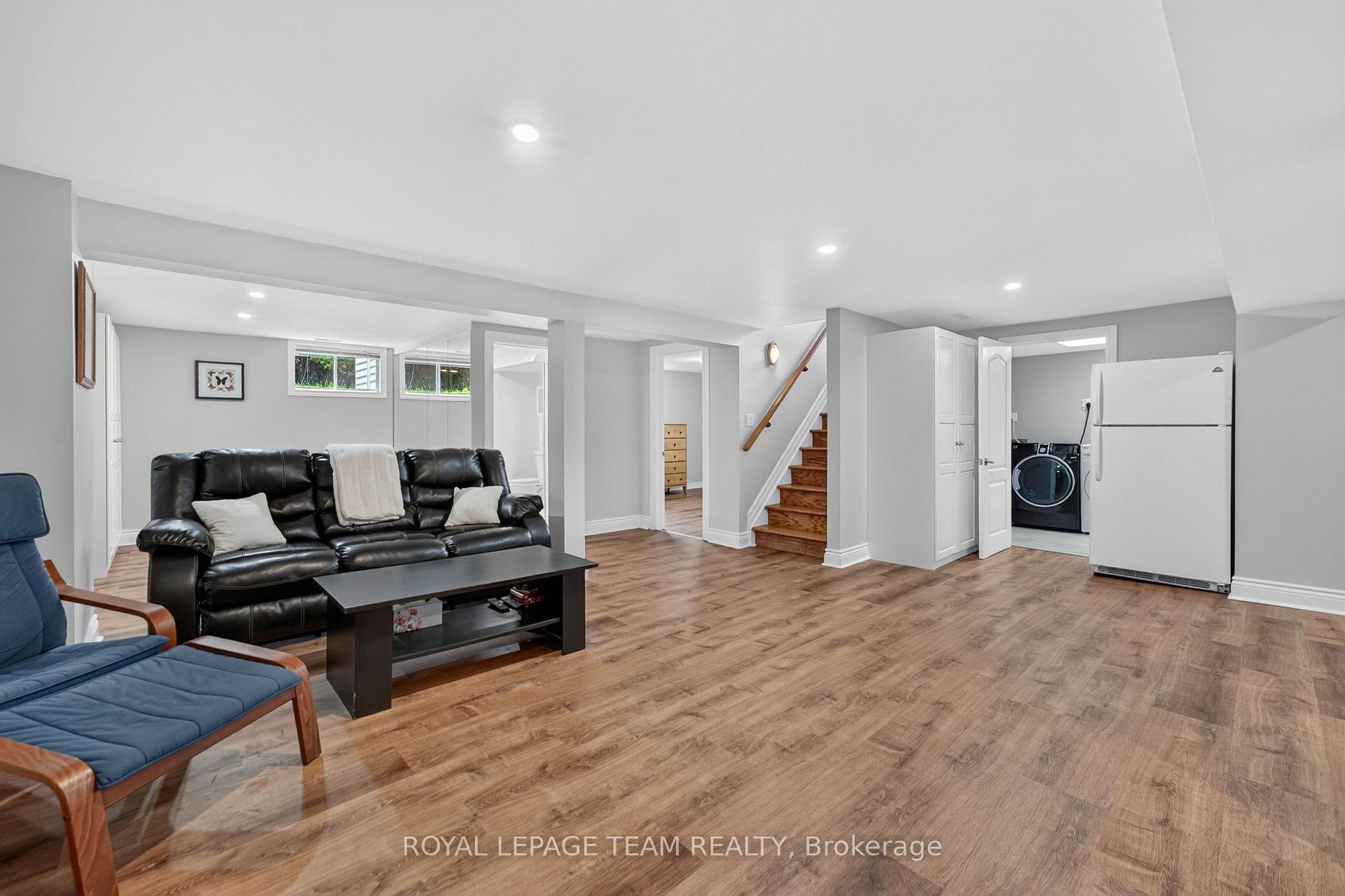 Photo 32 of 1144 Cline Crescent, Ottawa, Bel Air Heights — HOMEH