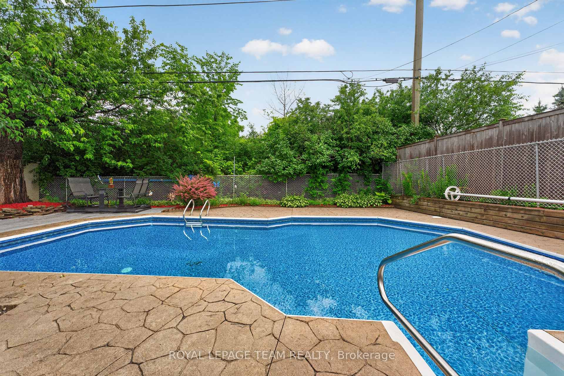 Photo 40 of 1144 Cline Crescent, Ottawa, Bel Air Heights — HOMEH