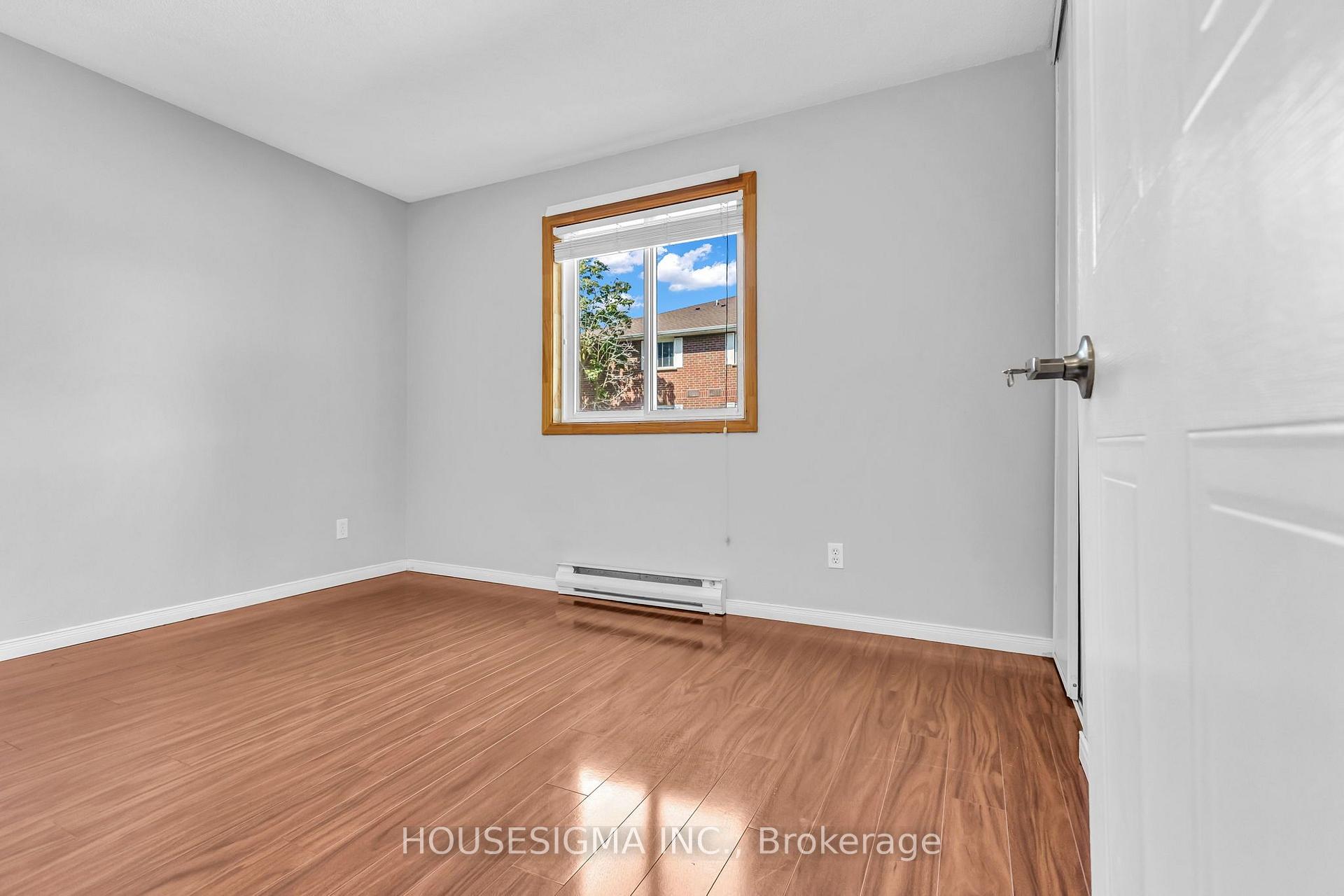 Photo 13 of Unit 606, 565 Greenfield Avenue, Kitchener, Vanier - Kitchener — HOMEH
