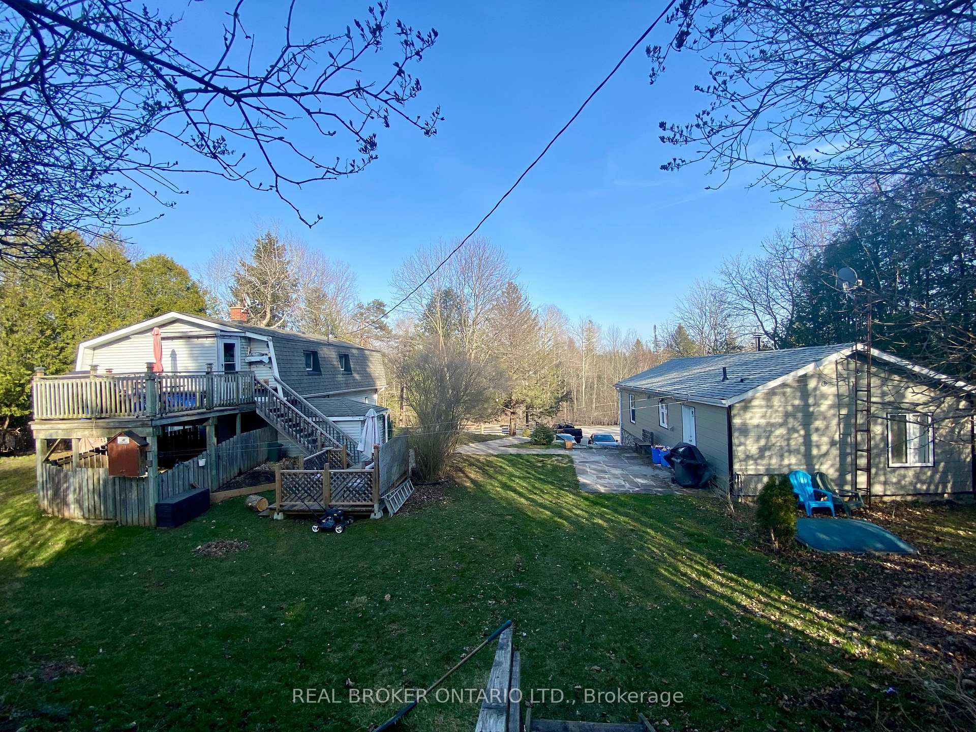 Photo 2 of 45 Wellington Road 124, Erin — HOMEH