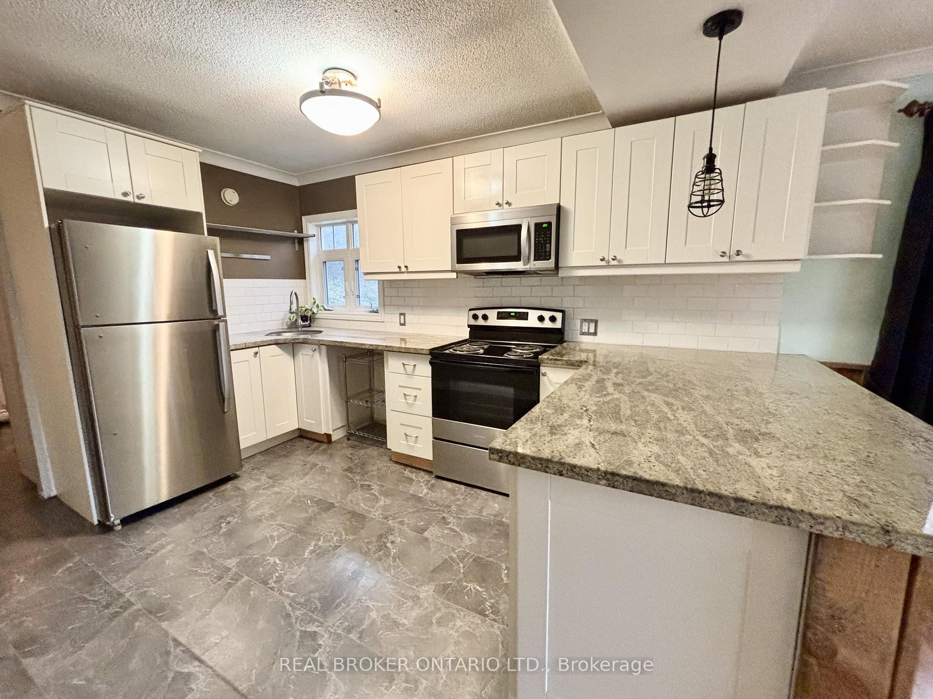 Photo 4 of 45 Wellington Road 124, Erin — HOMEH