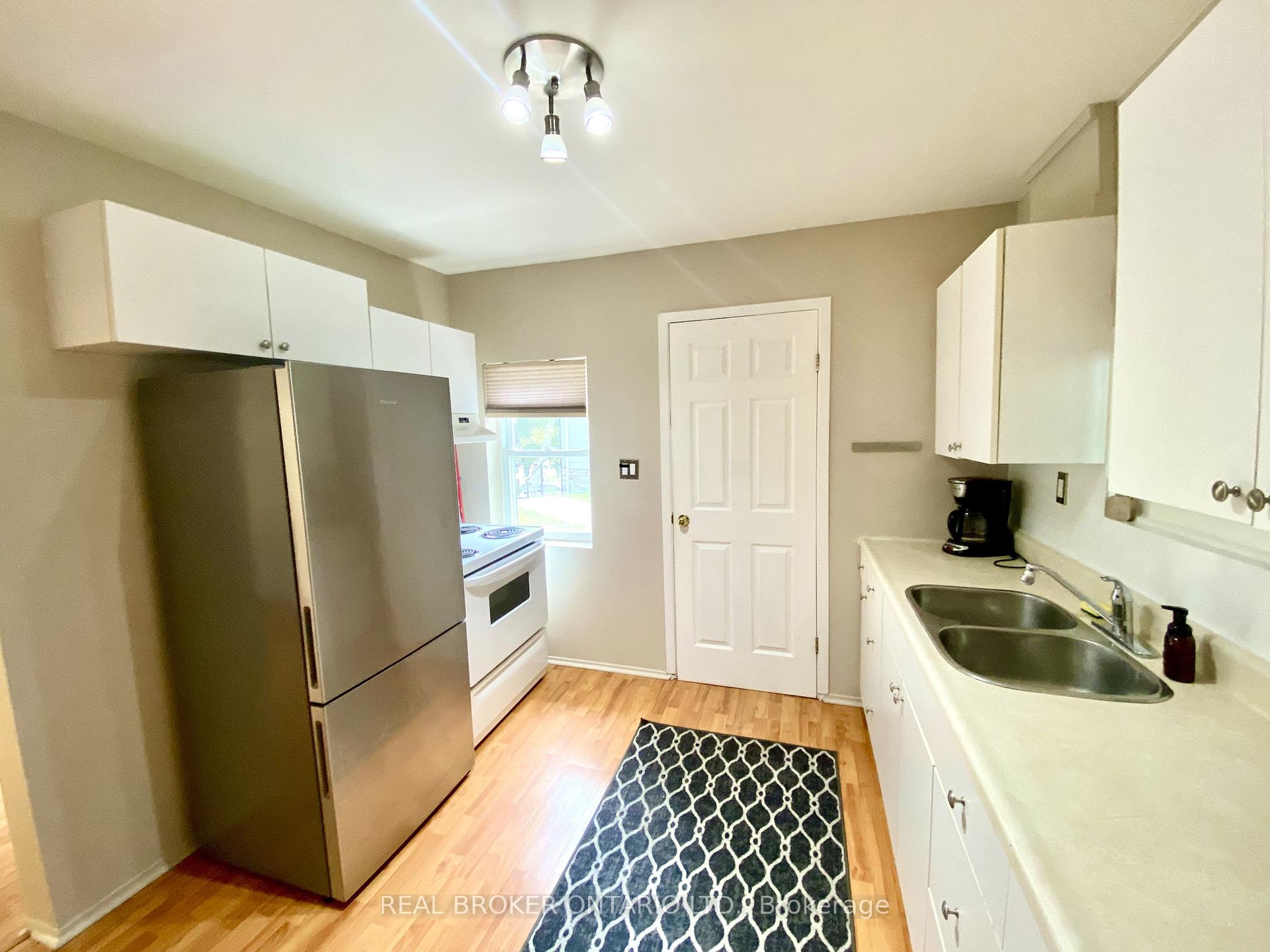 Photo 23 of 45 Wellington Road 124, Erin — HOMEH