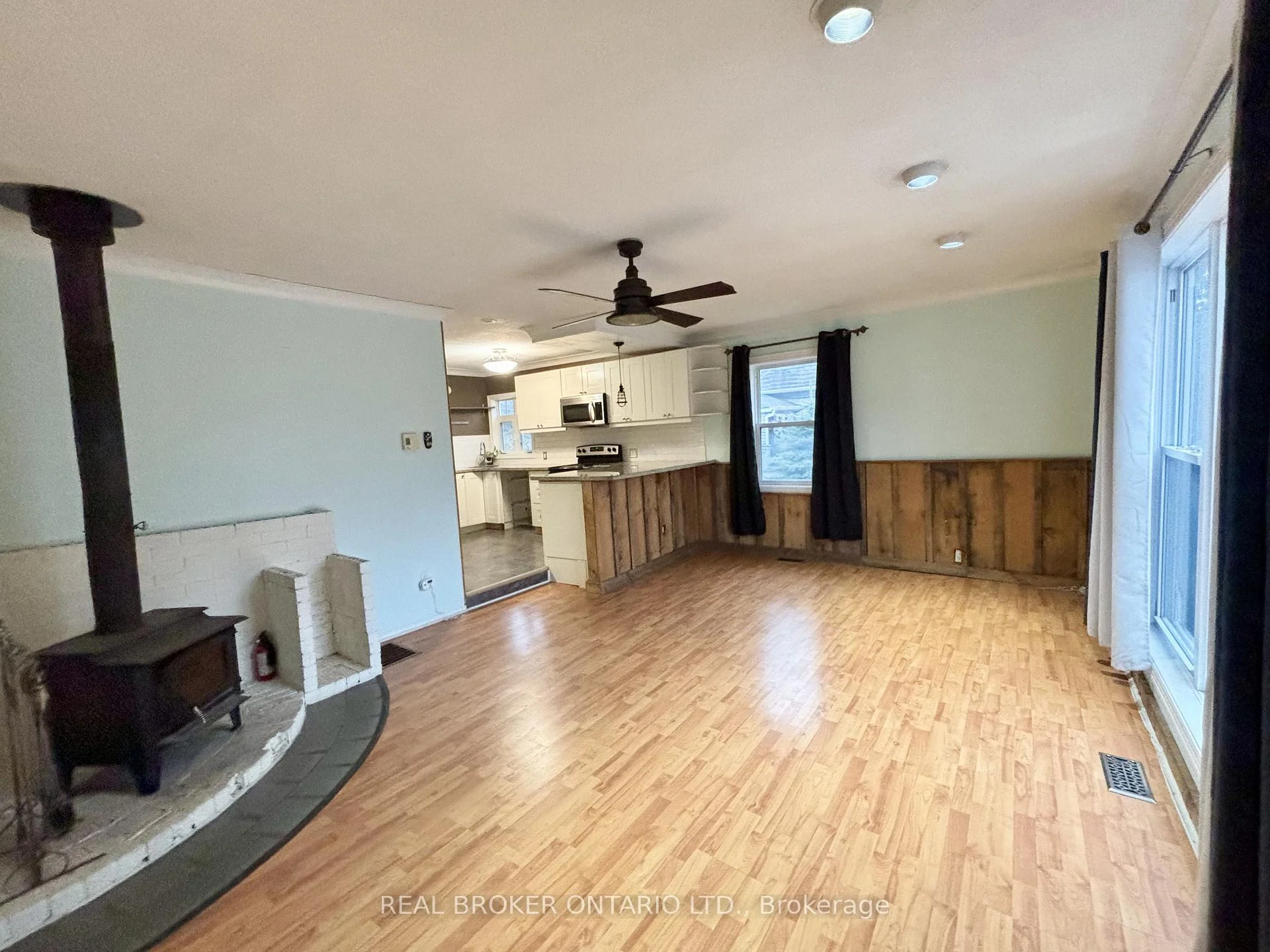 Photo 17 of 45 Wellington Road 124, Erin — HOMEH