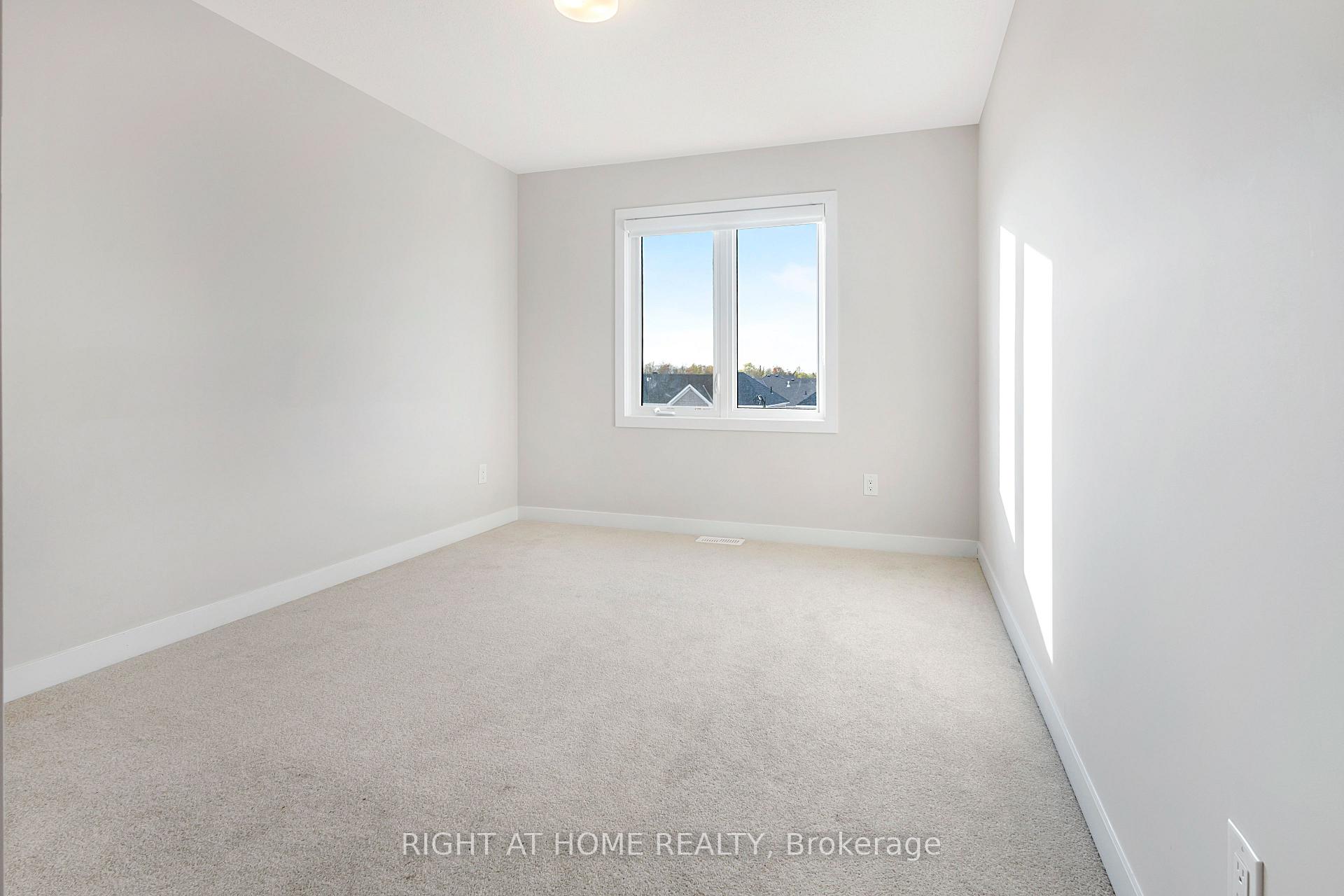 Photo 21 of 106 Beebalm Crescent, Ottawa, Barrhaven - Half Moon Bay — HOMEH