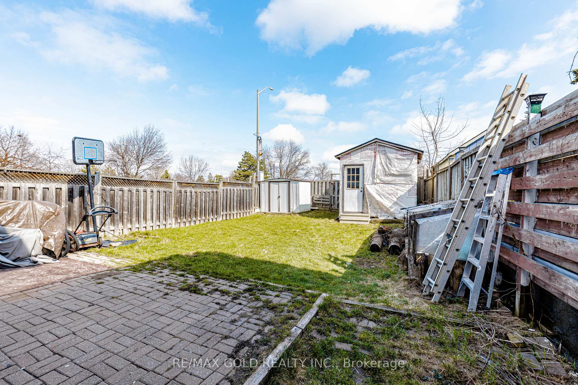 Photo 22 of 34 Jackman Drive, Brampton, Northgate — HOMEH