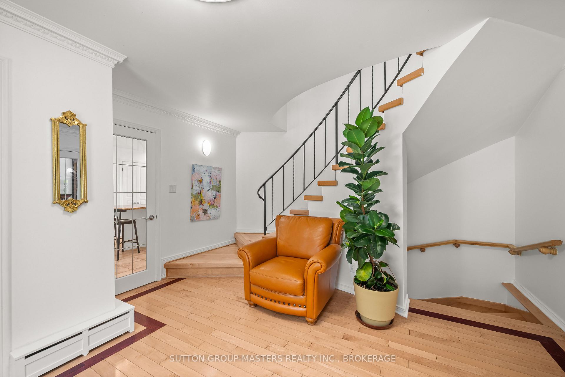 Photo 3 of 4412 Bath Road, Loyalist, Amherstview — HOMEH