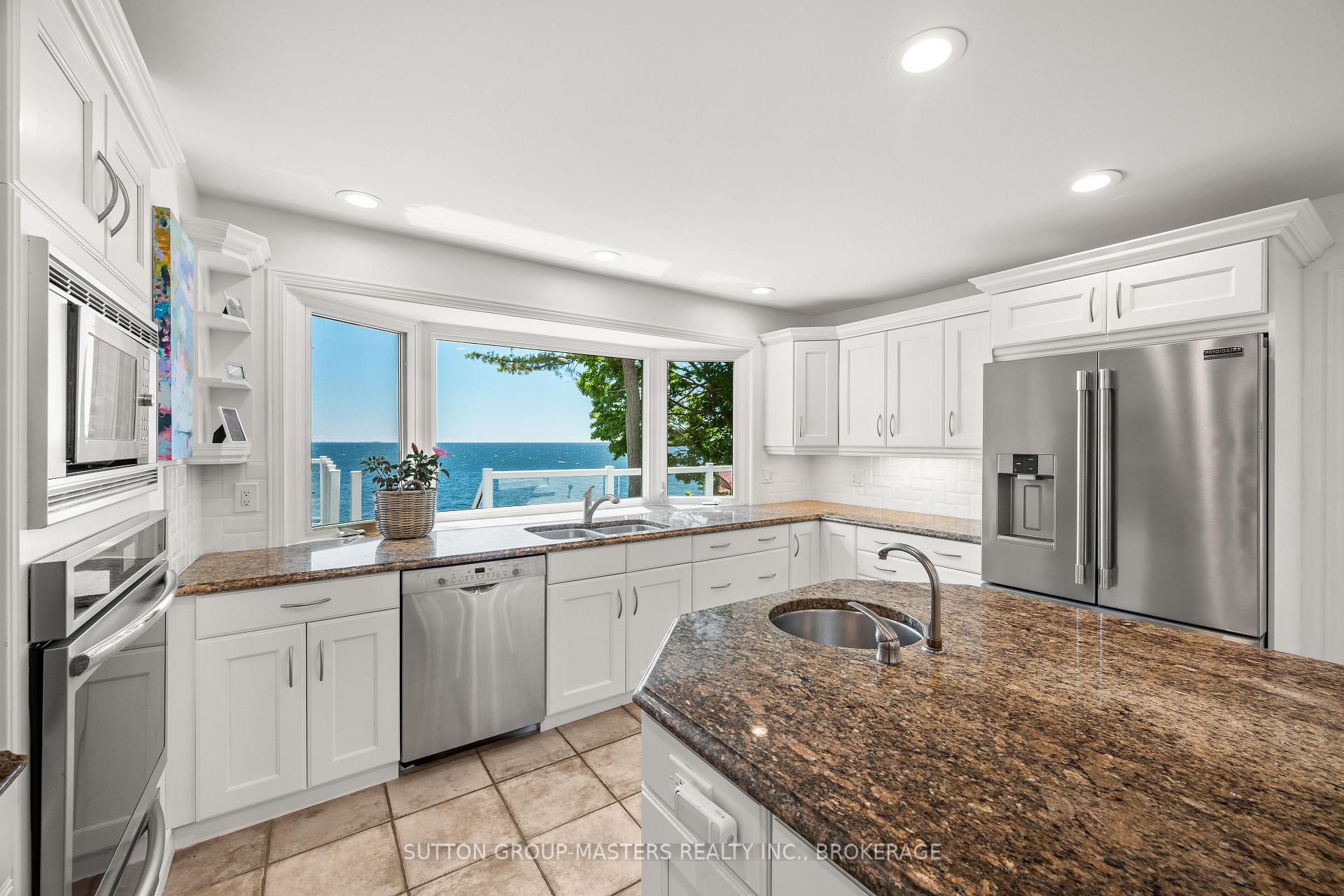 Photo 11 of 4412 Bath Road, Loyalist, Amherstview — HOMEH