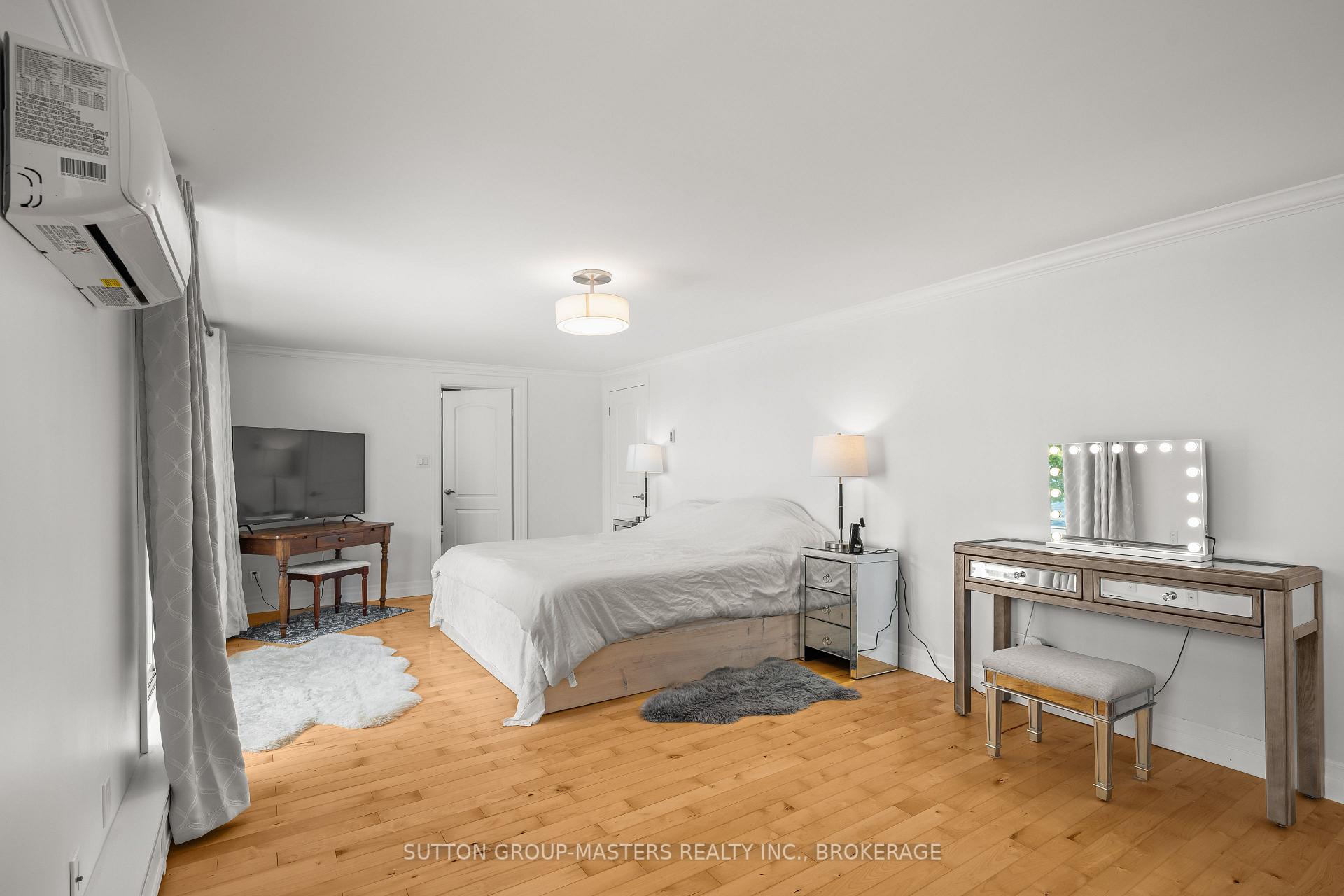 Photo 21 of 4412 Bath Road, Loyalist, Amherstview — HOMEH