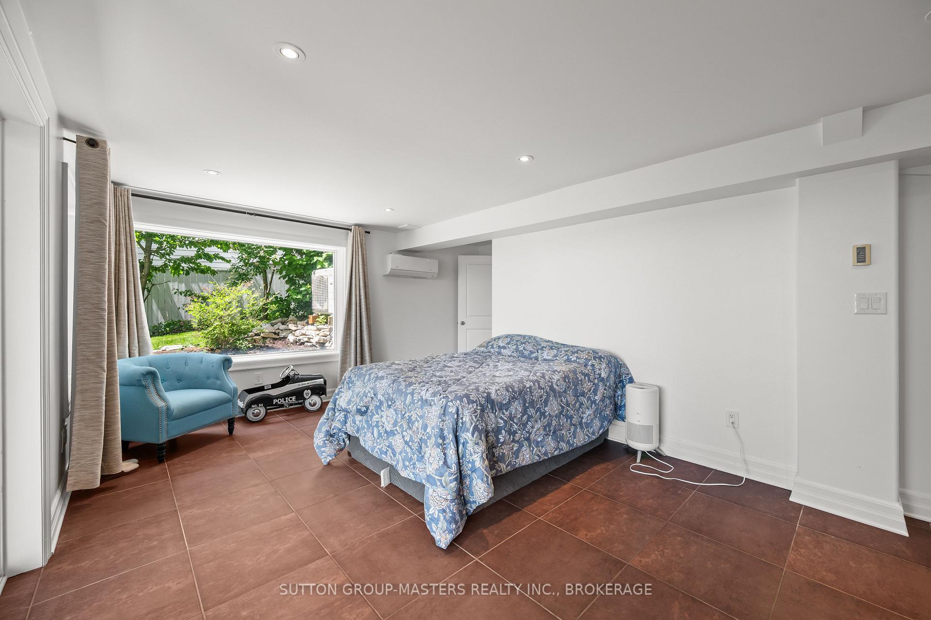 Photo 27 of 4412 Bath Road, Loyalist, Amherstview — HOMEH