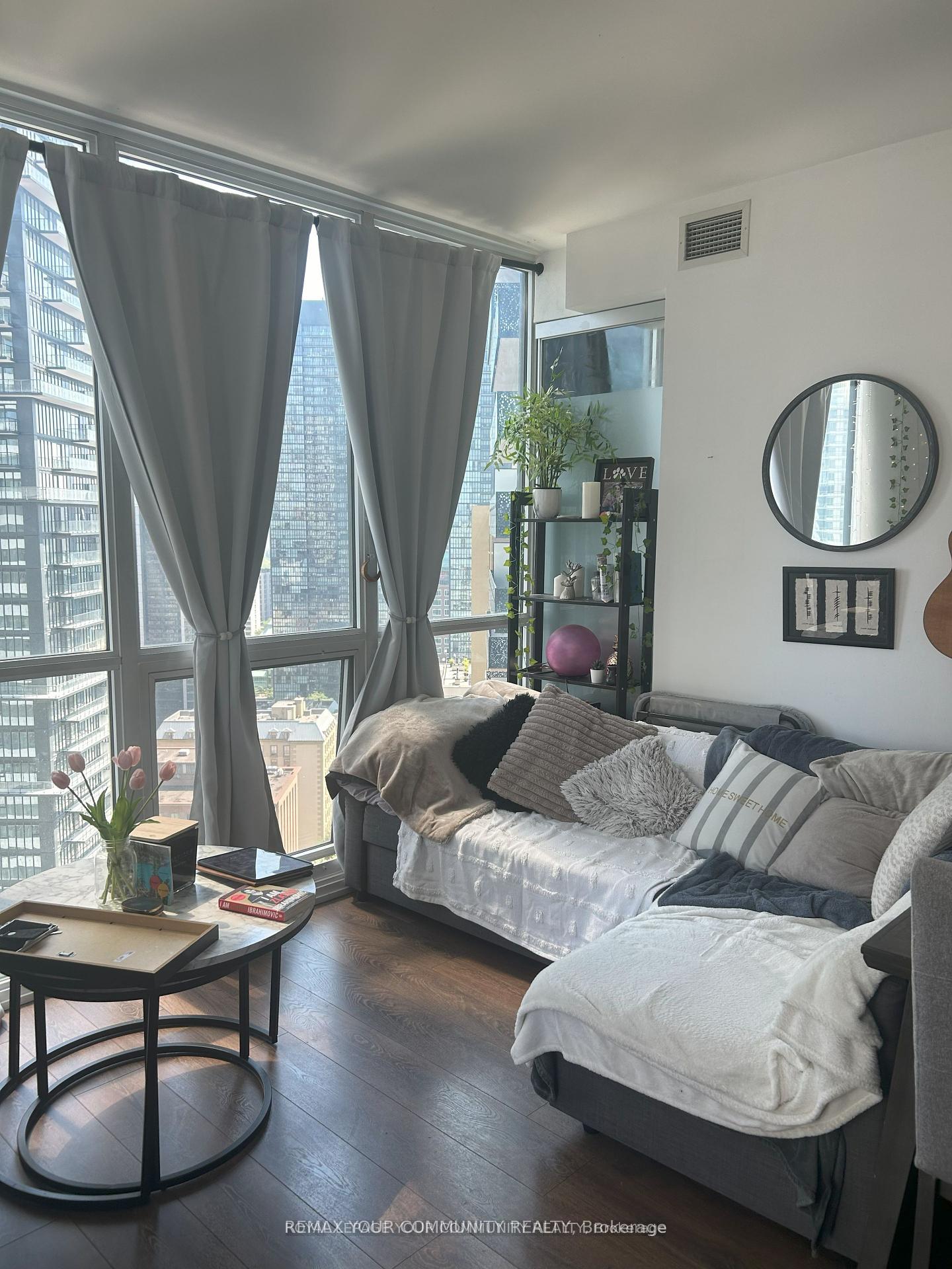 Photo 3 of Unit 2483, 45 Charles Street E, Toronto, Church-Yonge Corridor — HOMEH