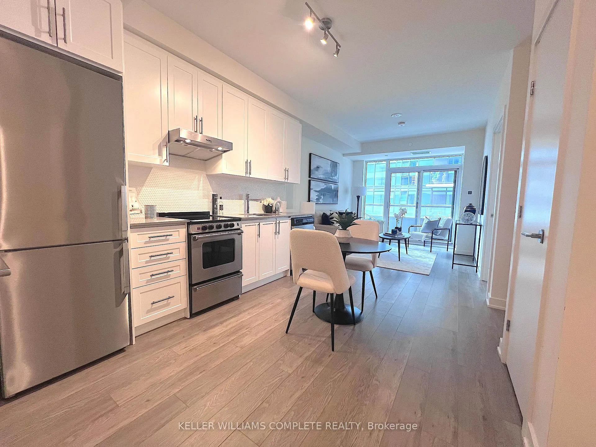 Photo 7 of Unit 807, 212 King William Street, Hamilton, Beasley — HOMEH