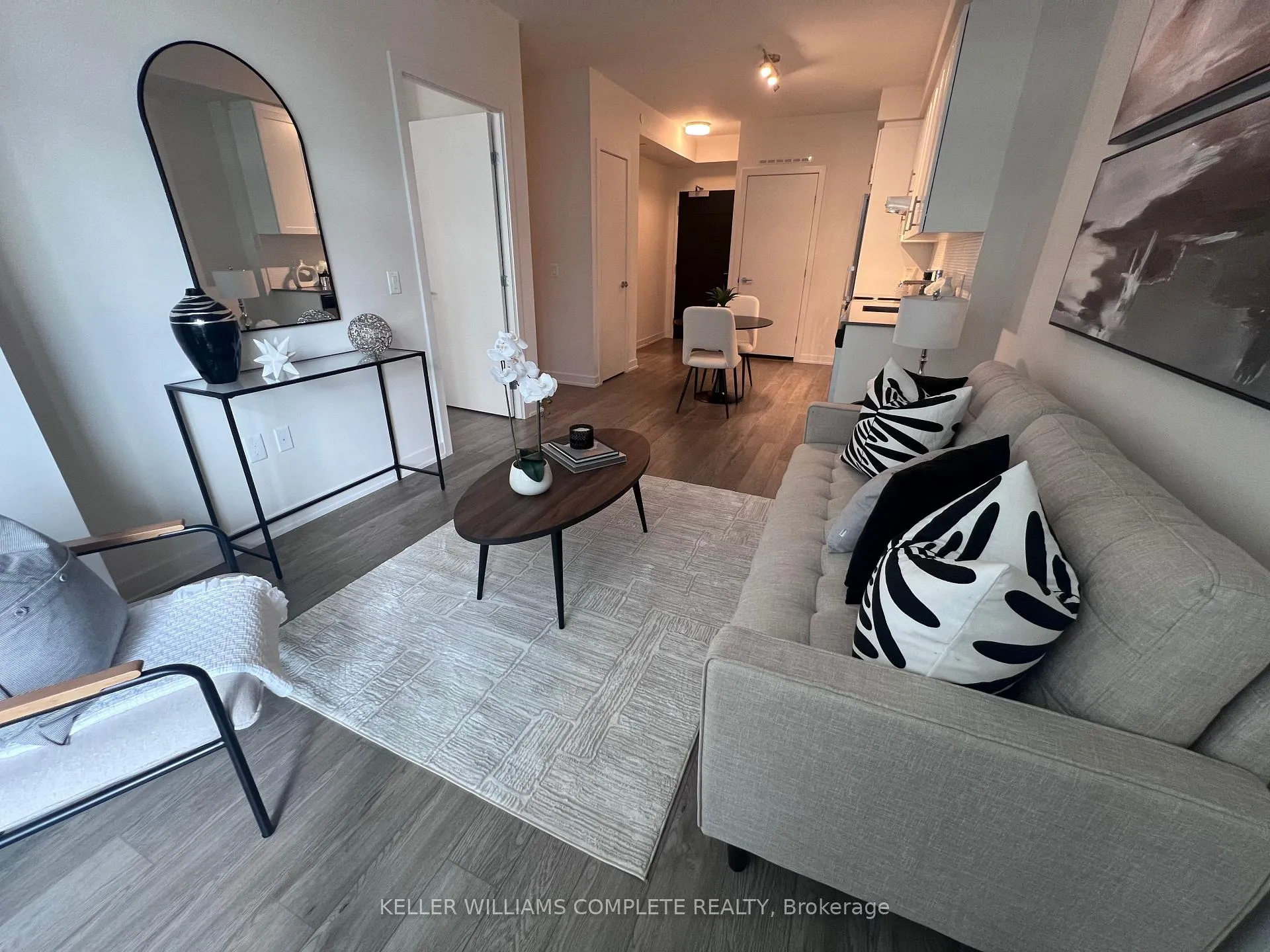 Photo 11 of Unit 807, 212 King William Street, Hamilton, Beasley — HOMEH