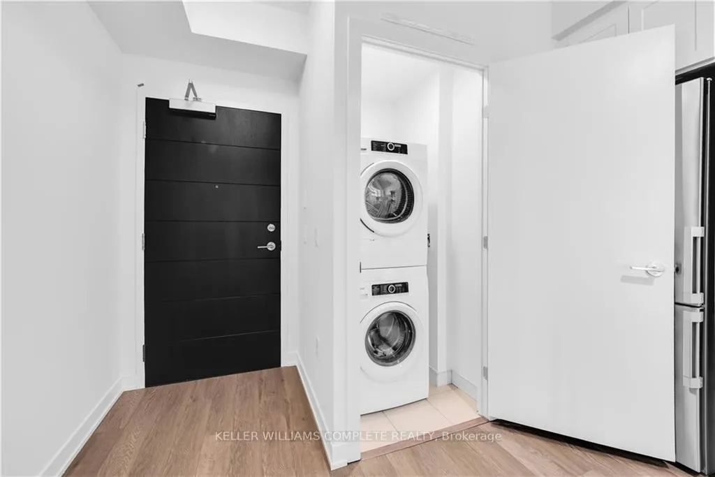 Photo 16 of Unit 807, 212 King William Street, Hamilton, Beasley — HOMEH